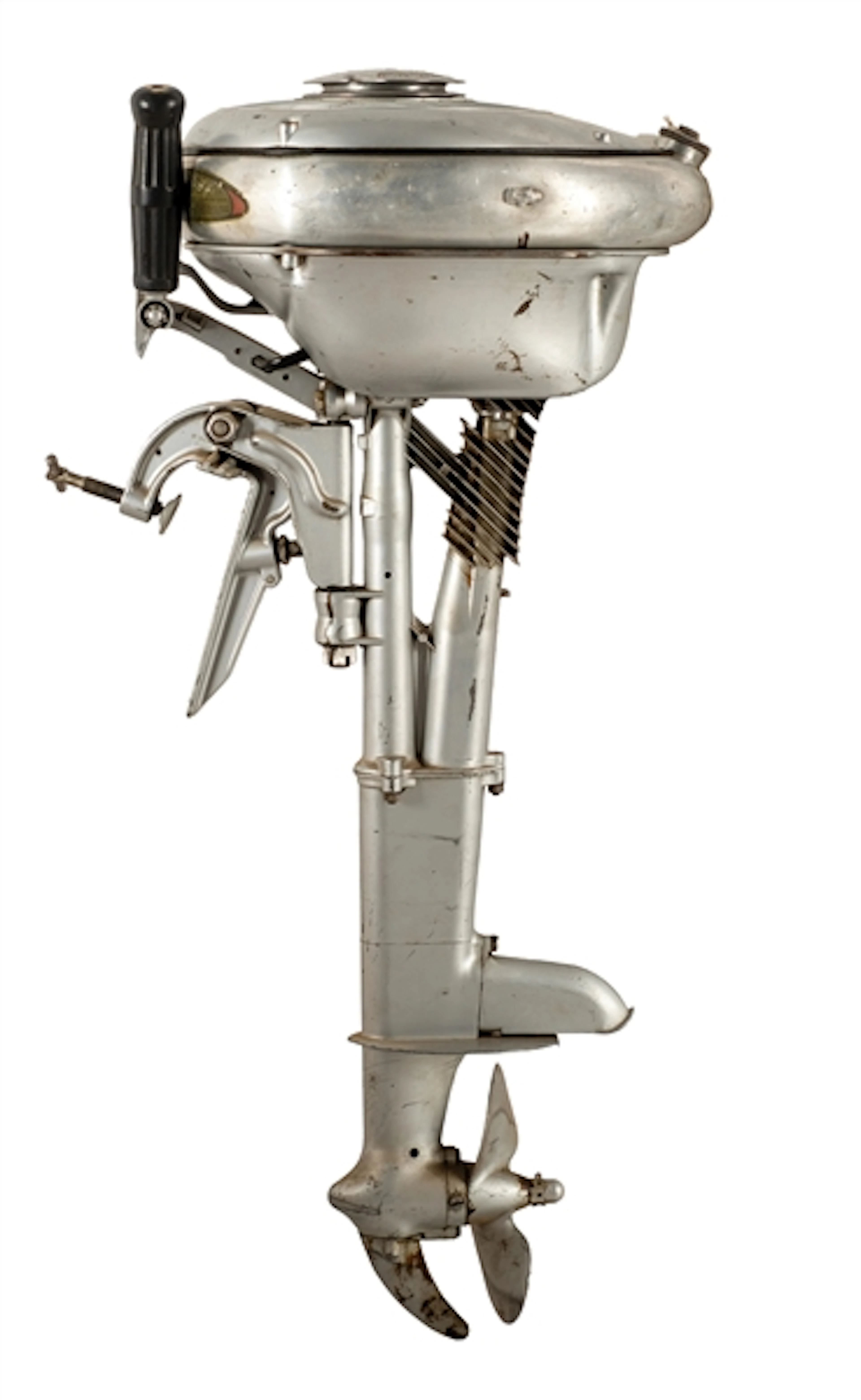 1938 AVIATION BENDIX ECLIPSE AIR-COOLED OUTBOARD MOTOR IN THE ORIGINAL CRATE