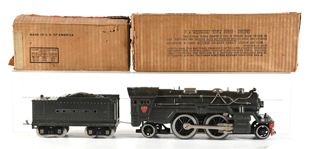 LIONEL PREWAR STANDARD GAUGE NO. 385E STEAM LOCOMOTIVE AND TENDER