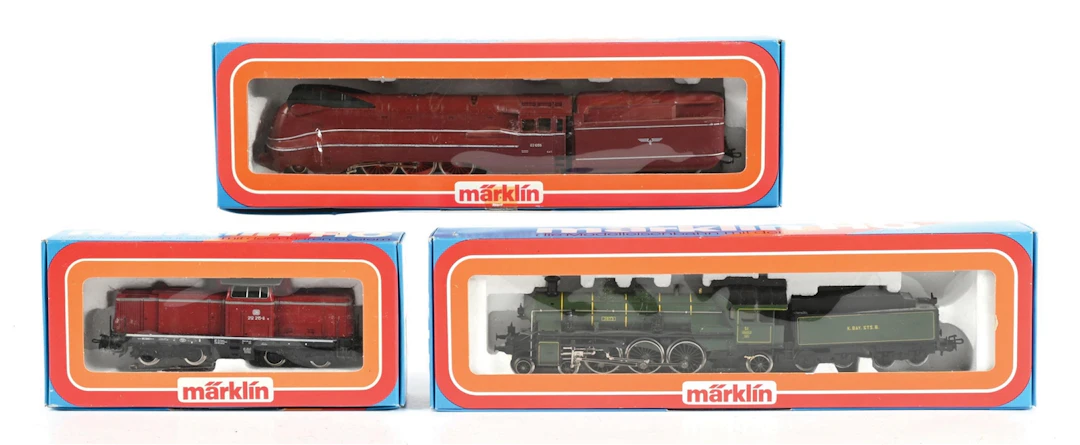 LOT OF 3: MARKLIN HO-GA. STEAM AND DIESEL LOCOMOTIVES IN BOXES