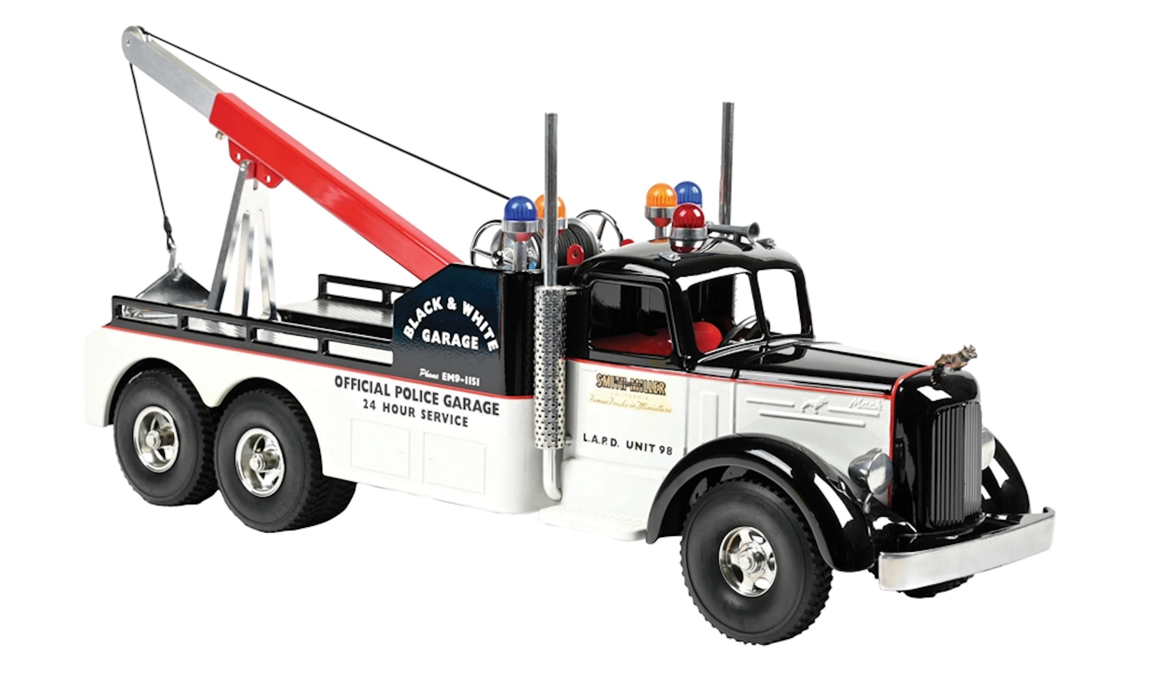 SMITH-MILLER BLACK & WHITE POLICE GARAGE TOW TRUCK