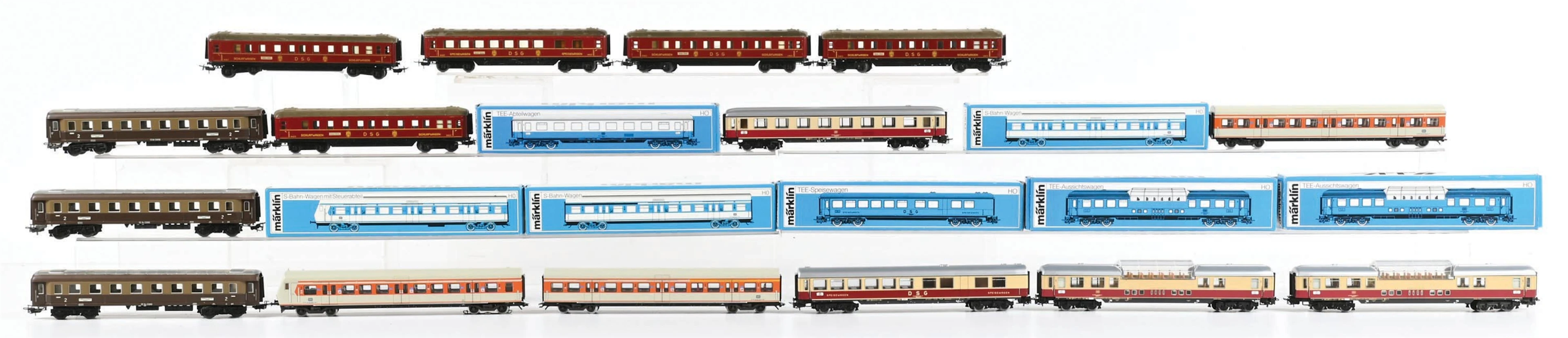 LOT OF 15: MARKLIN HO-GA. ASSORTED PASSENGER CARS