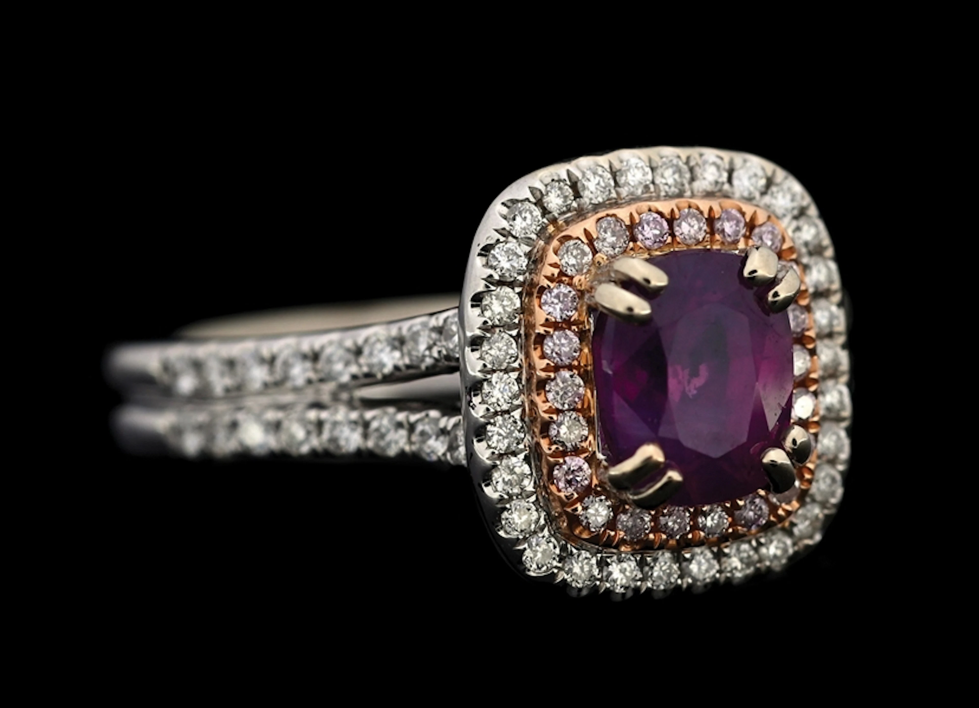 18K T/T GOLD KASHMIR SAPPHIRE & DIAMOND RING W/GIA REPORT