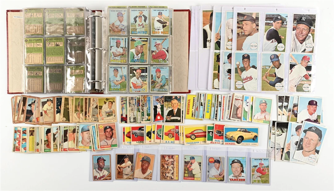 1960-1969 GROUP LOT INCLUDING MANTLE