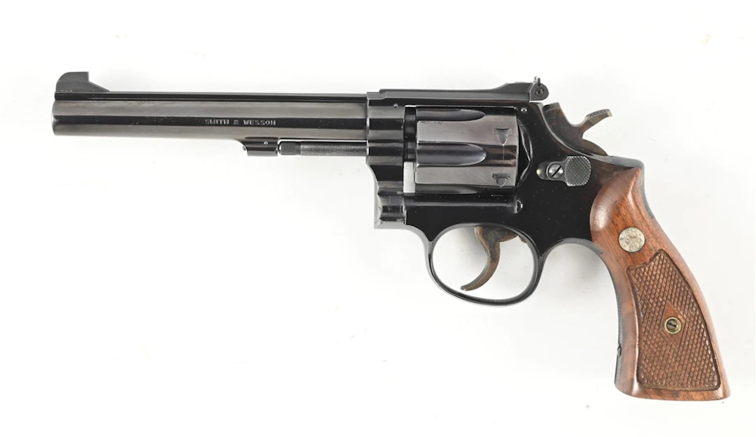 (C) SMITH & WESSON 17-2 K-22 DOUBLE ACTION REVOLVER WITH BOX.