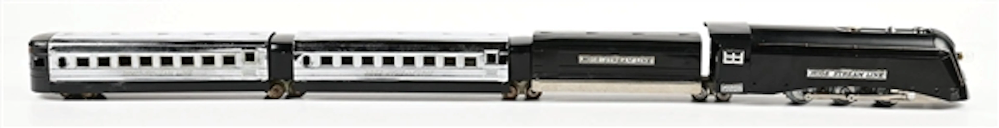 LOT OF 4: HOGE #1000 STREAMLINE STEAM PASSENGER TRAIN SET (RESTORED)
