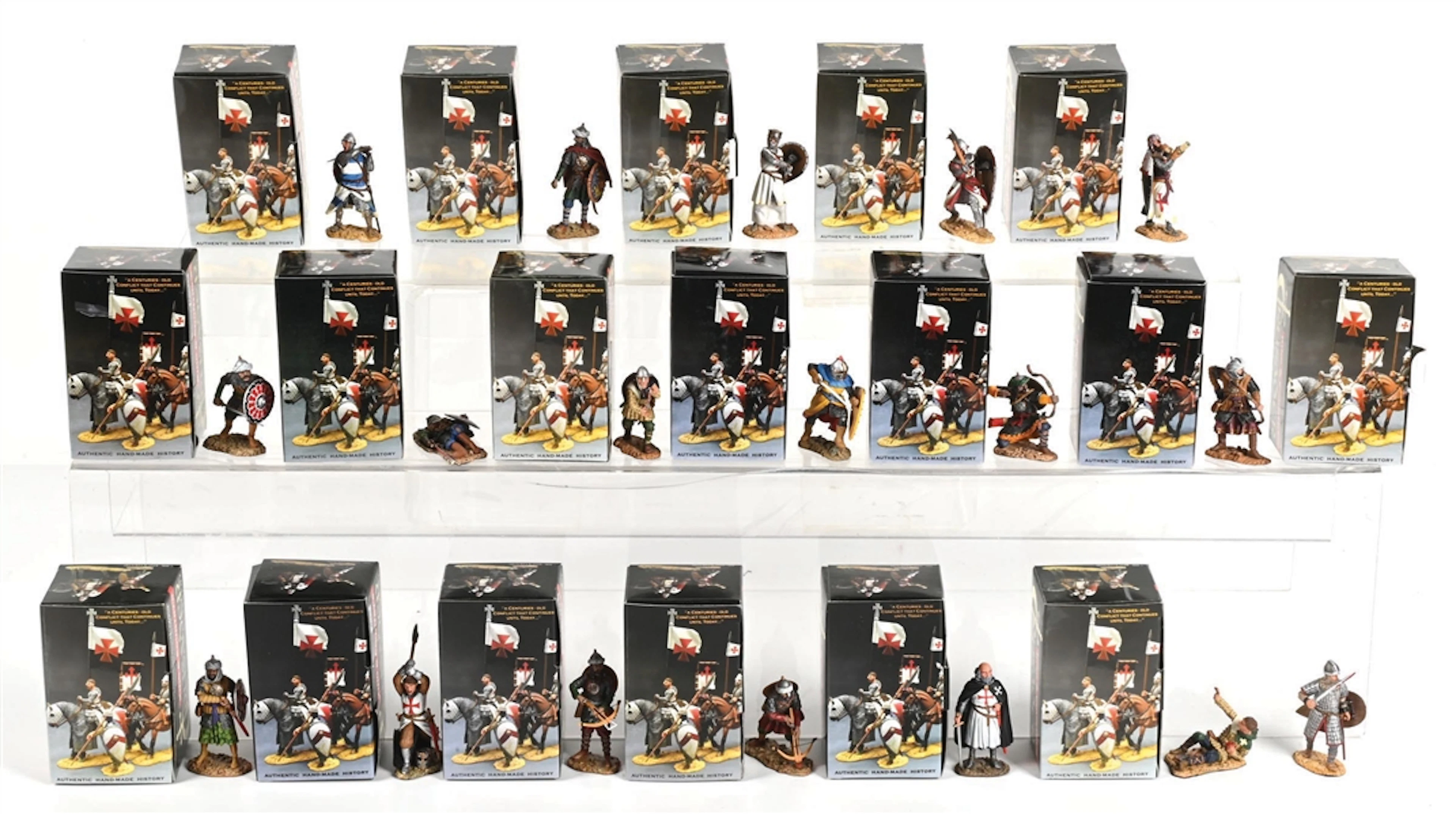 LOT OF 18: KING & COUNTRY CRUSADERS FIGURES IN BOXES