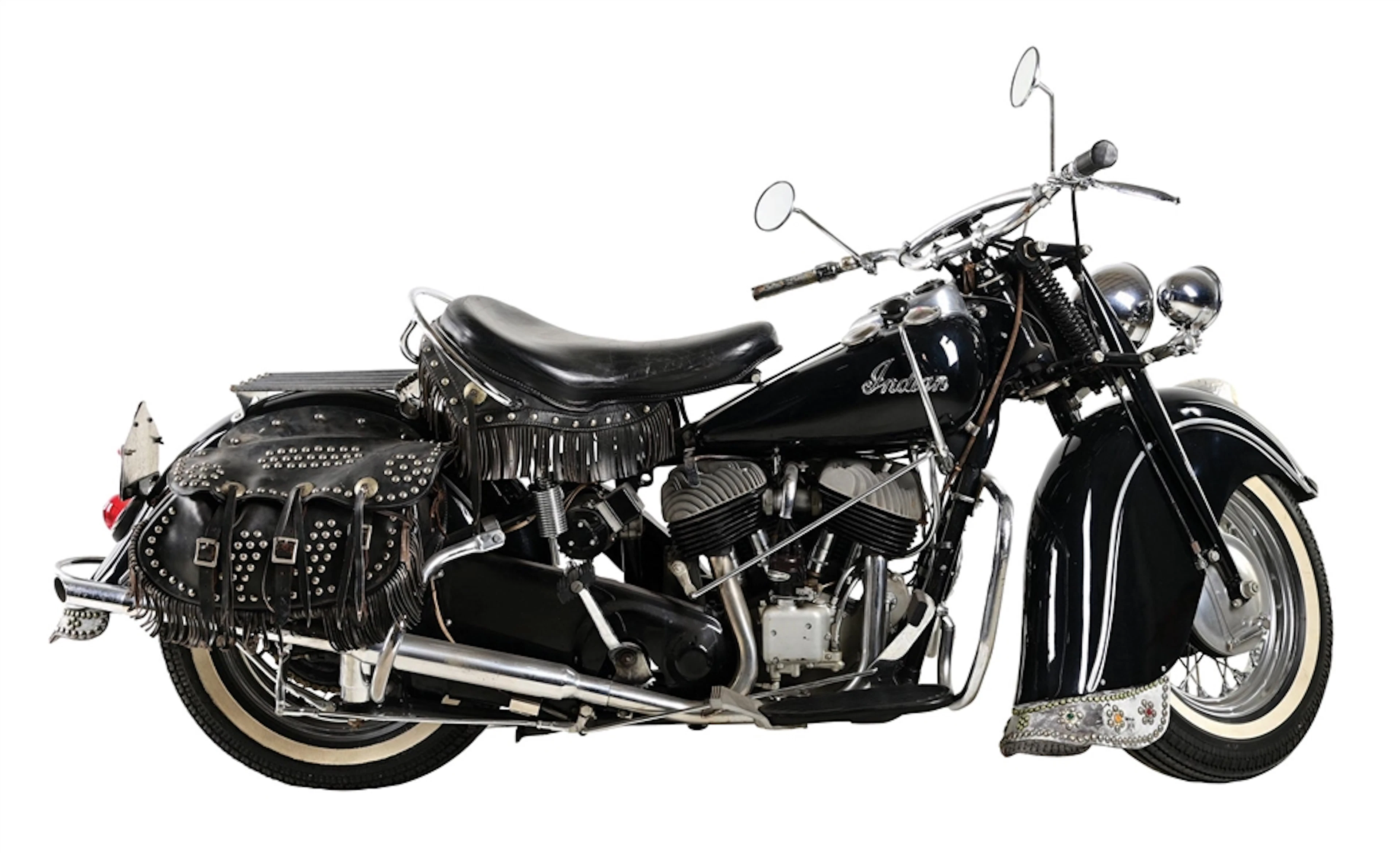 1947 INDIAN CHIEF MODEL 347B POSTWAR MOTORCYCLE