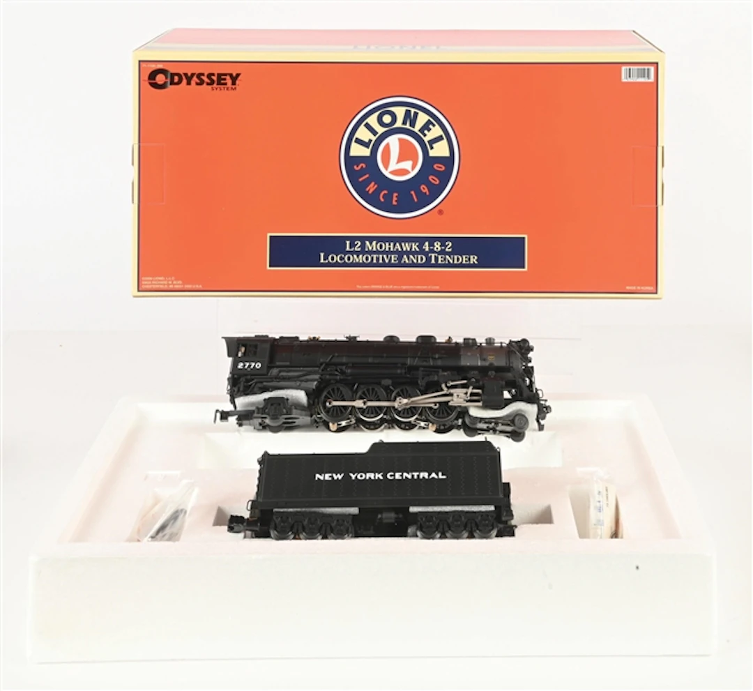 MODERN ERA LIONEL O-GA. NO. 6-11105 L2 MOHAWK 4-8-2 STEAM LOCOMOTIVE & TENDER