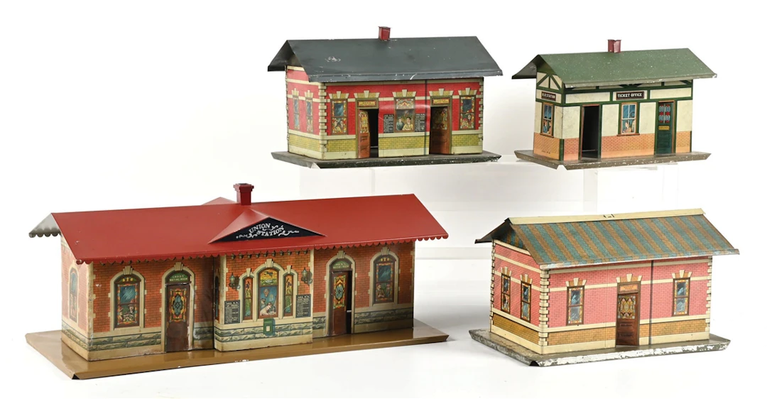 LOT OF 4: PRE-WAR IVES TIN UNION STATION, TICKET AND WAITING ROOMS
