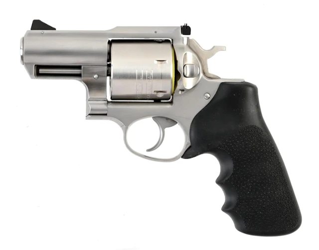 (M) RUGER SUPER REDHAWK ALASKAN DOUBLE ACTION REVOLVER WITH CASE.