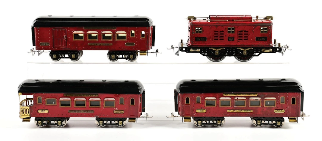 LOT OF 4: IVES STD-GA. #3236 ELECTRIC LOCOMOTIVE PASSENGER SET