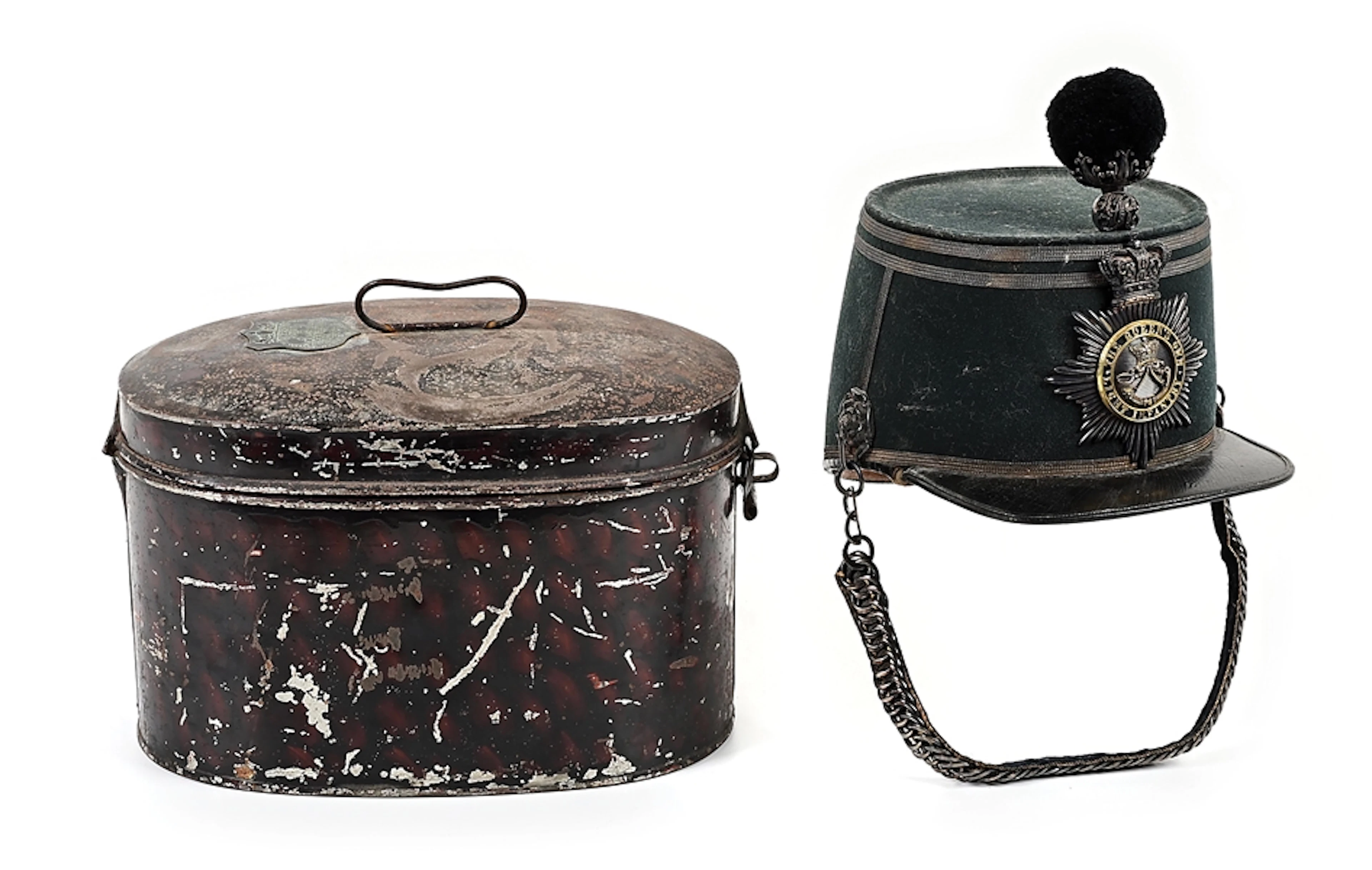 BRITISH VICTORIAN THE QUEEN'S OWN LIGHT INFANTRY SHAKO IN STORAGE TIN.
