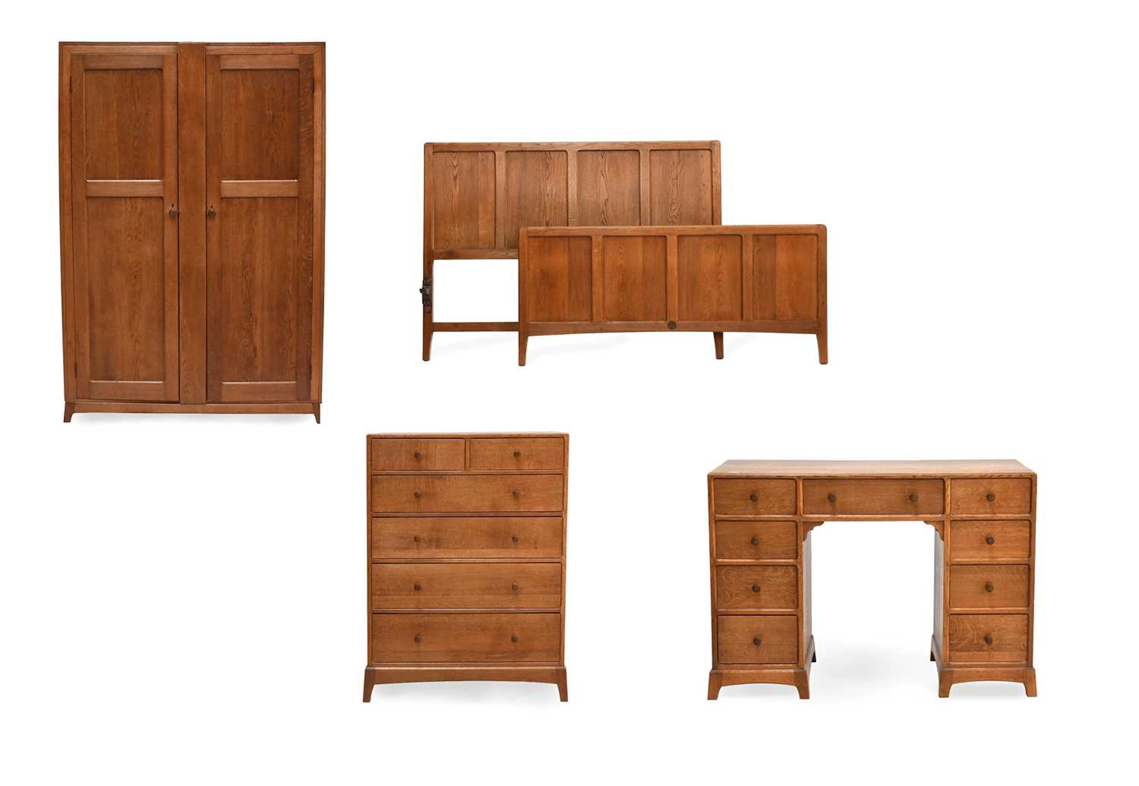 A Yorkshire School Oak Bedroom Suite
