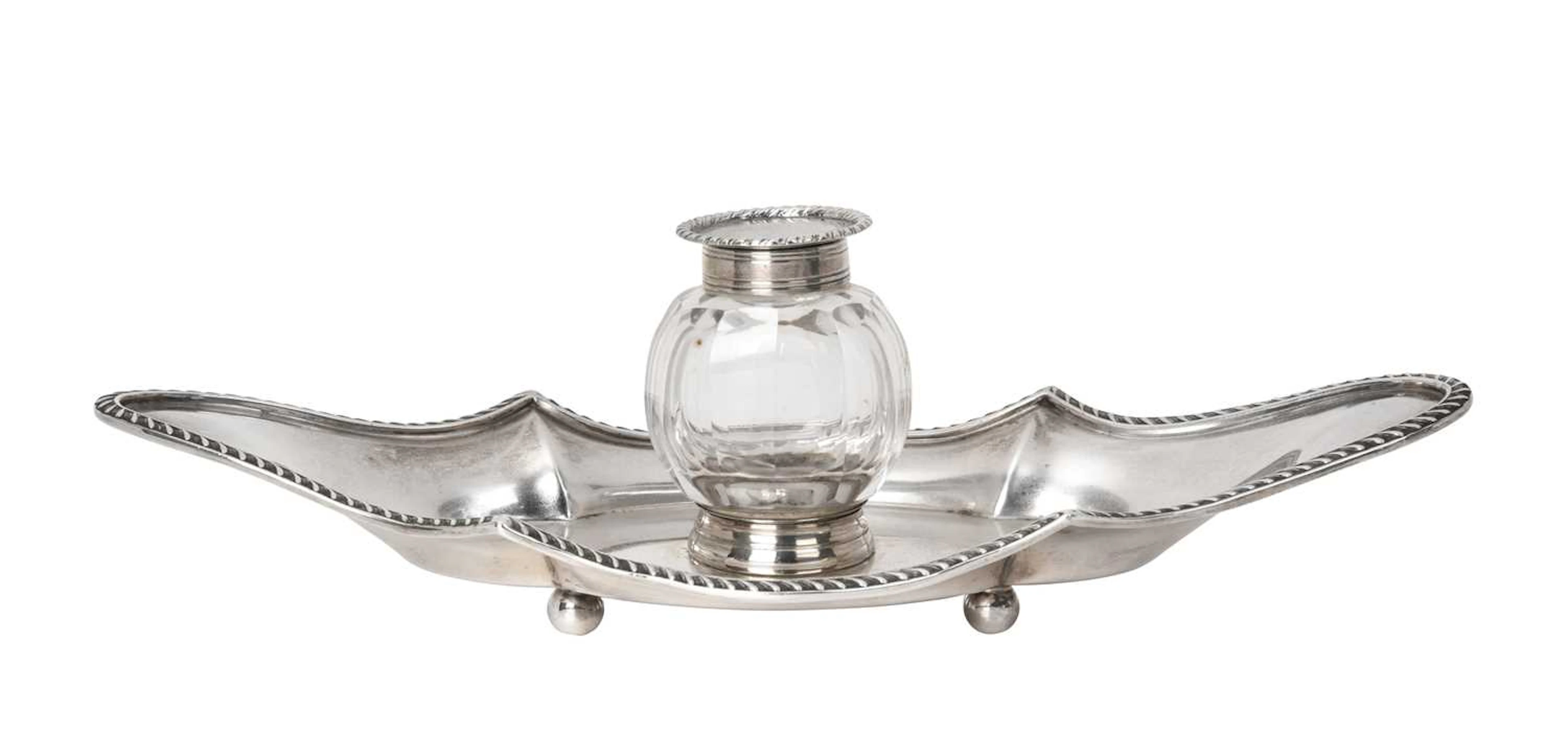A Victorian Scottish Silver Inkstand by Hamilton and Inches, Edinburgh