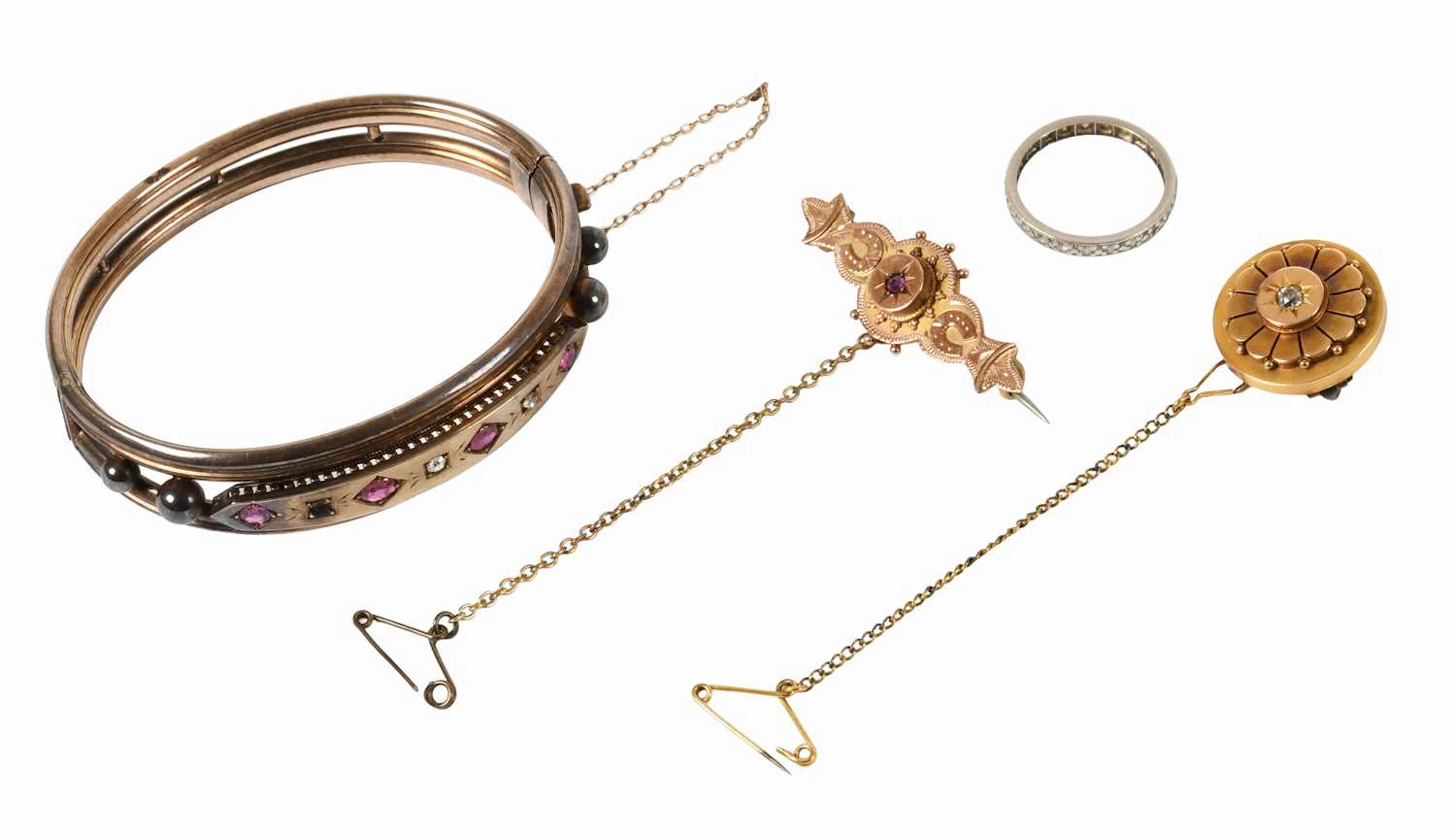 A Small Quantity of Jewellery