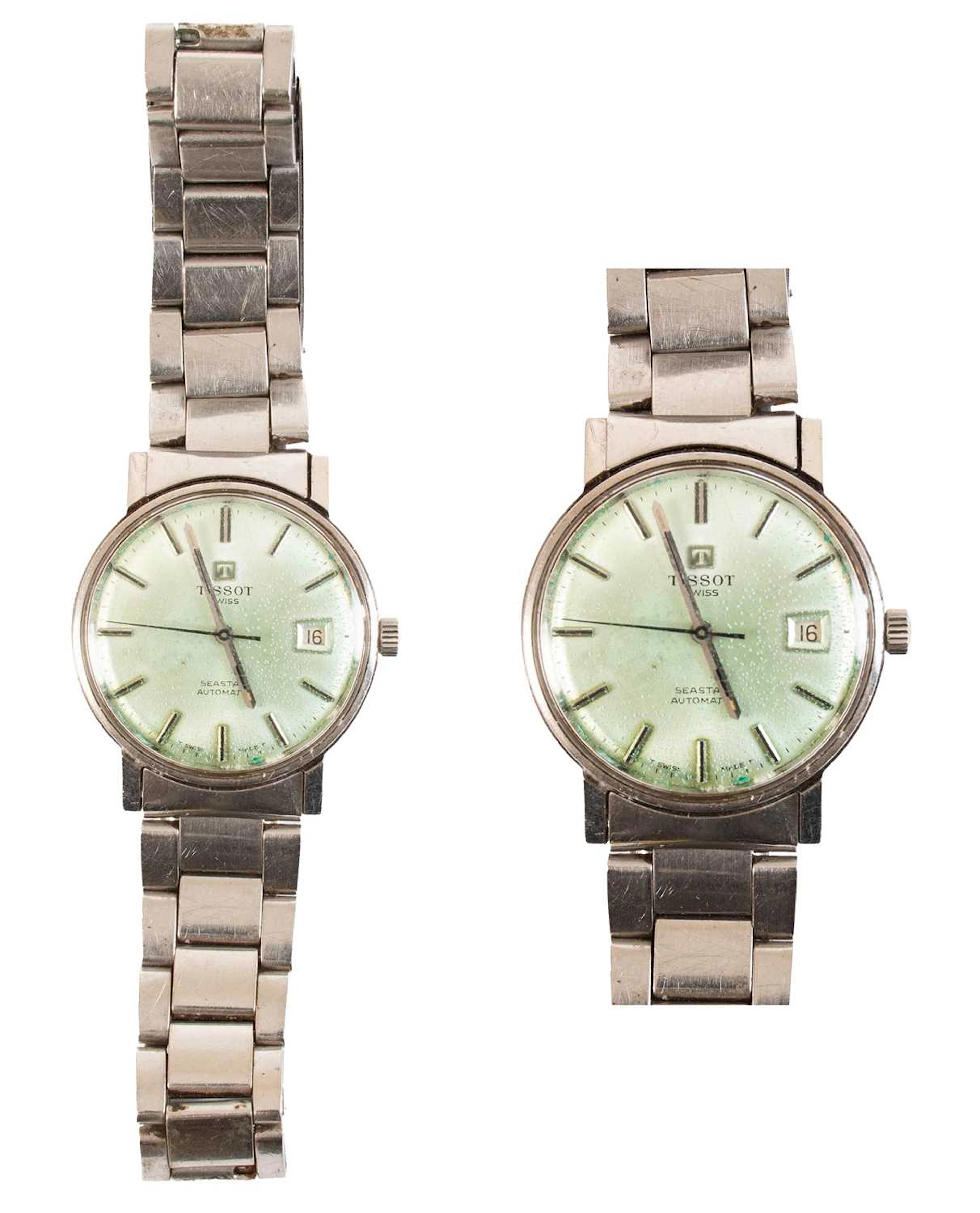 A Stainless Steel Automatic Calendar Centre Seconds Wristwatch, signed