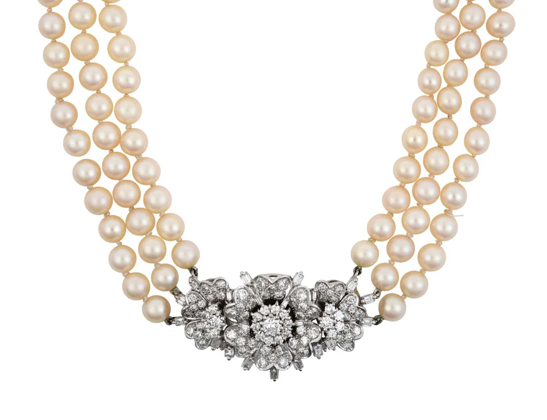 A Triple Row Cultured Pearl Necklace, with An 18 Carat White Gold