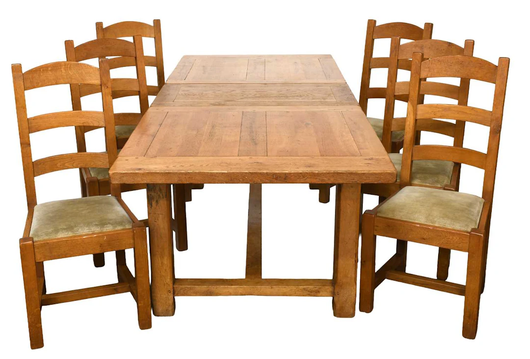 A Modern Light Oak Draw-Leaf Dining Table