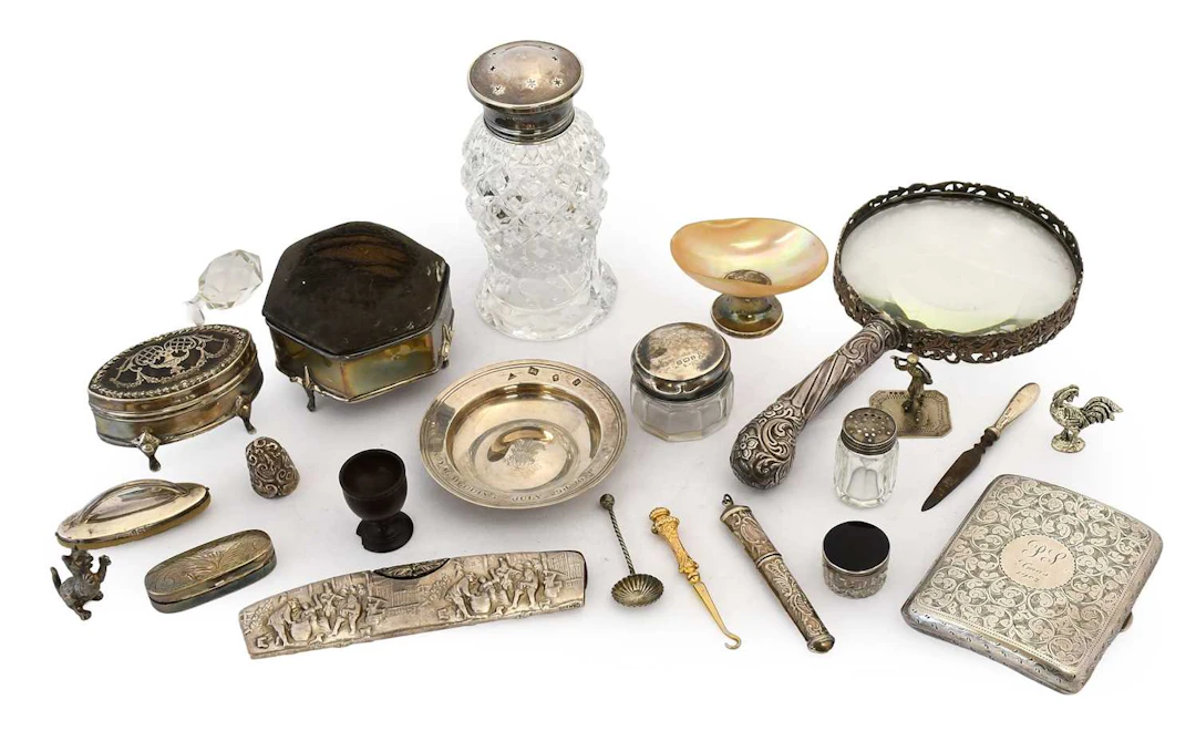 A Collection of Assorted Silver and Objects of Vertu