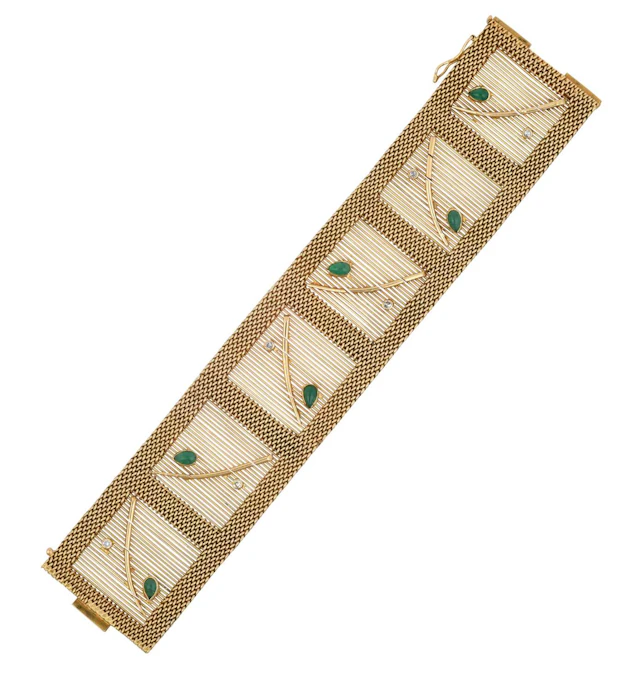 A Green Chrysoprase and Diamond Bracelet
