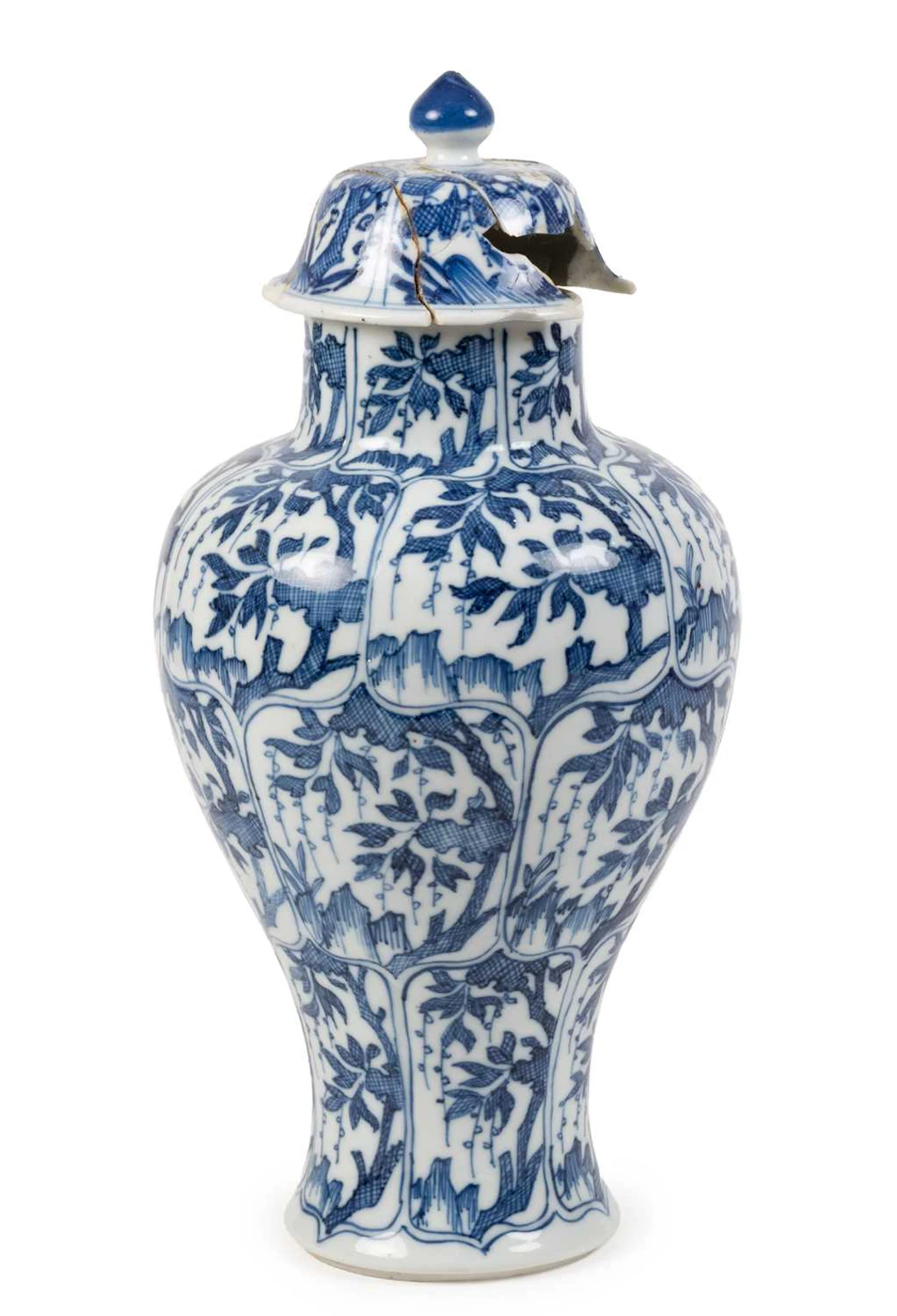 A Chinese Porcelain Vase and Cover