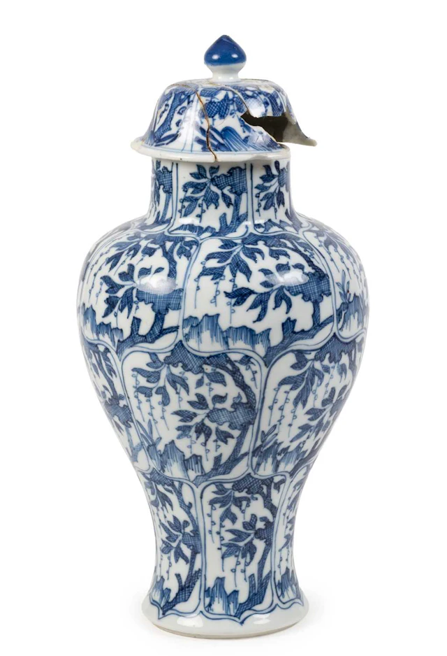 A Chinese Porcelain Vase and Cover