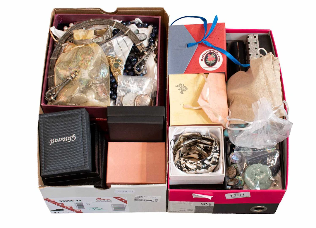 A Quantity of Silver, White Metal and Costume Jewellery