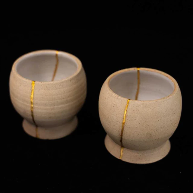 Mýse, Pair of egg cups, 5.5cm x 5cm by Kara Leigh-Ford, Kara Leigh