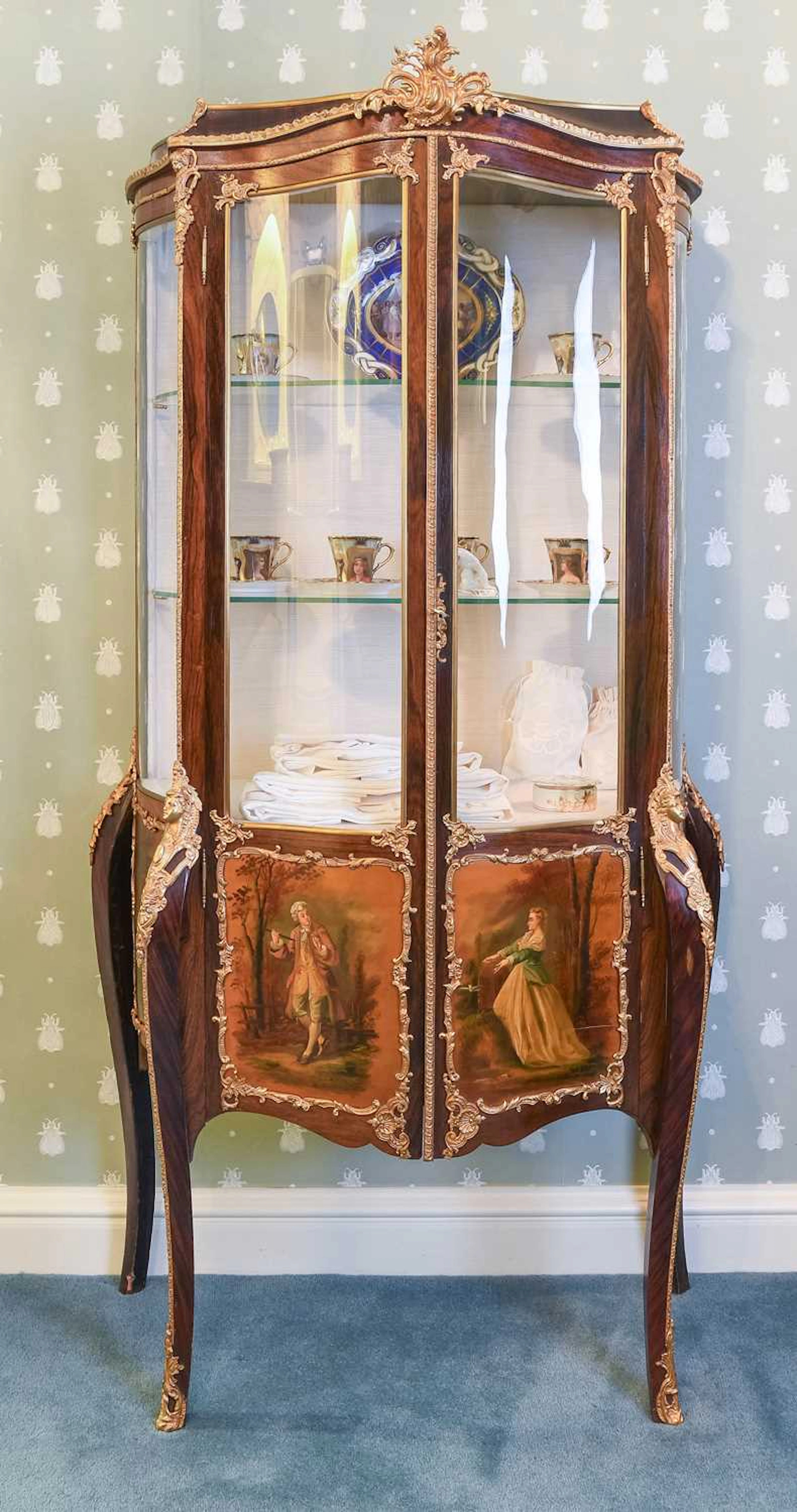 A Louis XV-Style Rosewood and Gilt-Metal-Mounted Vitrine, circa 1900