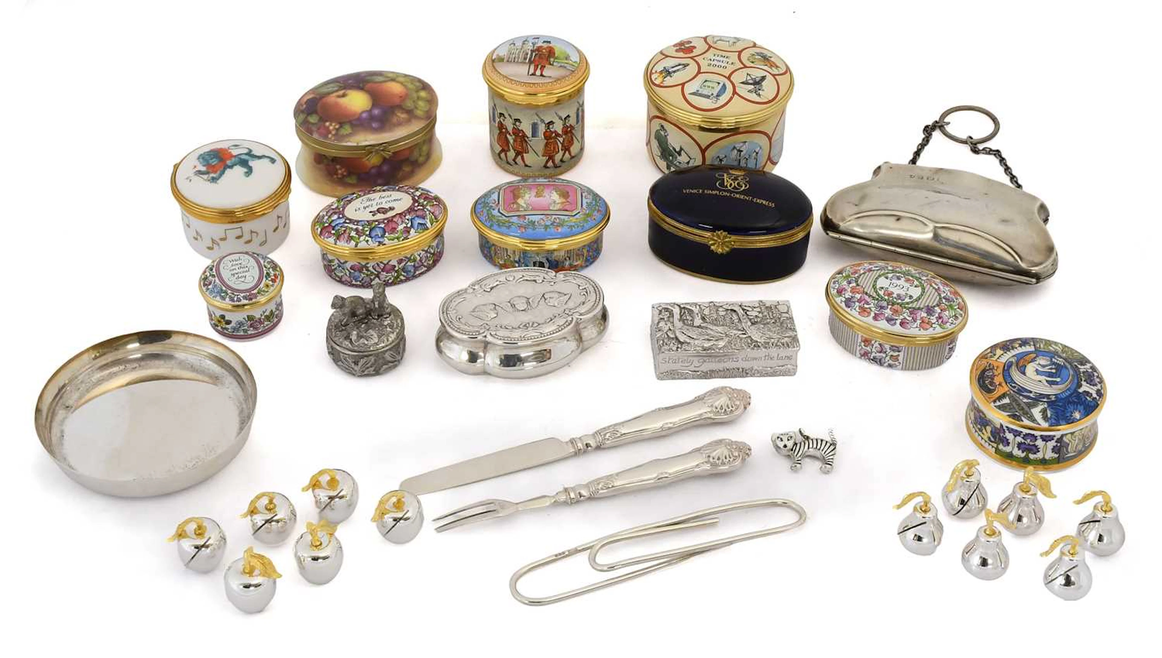 A Collection of Assorted Silver and Objects of Vertu, Together With