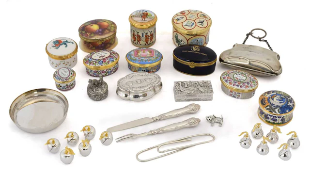 A Collection of Assorted Silver and Objects of Vertu, Together With
