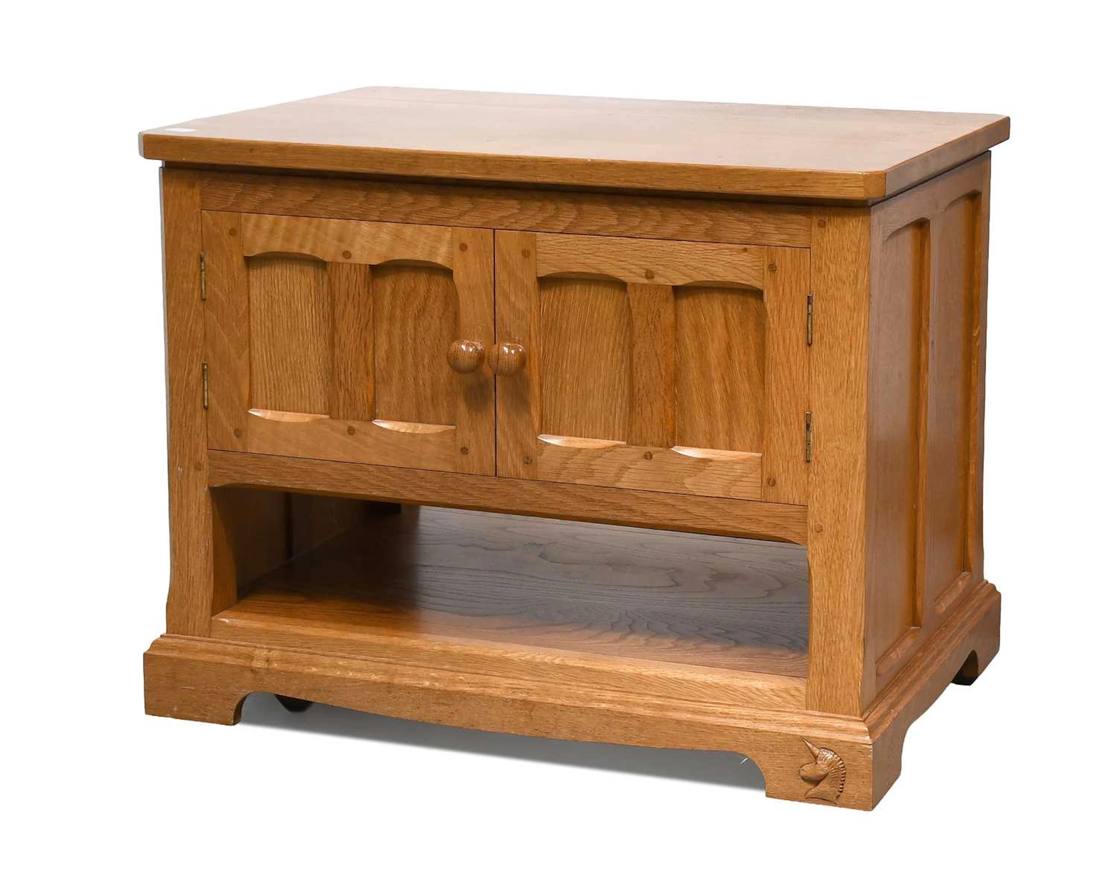 Unicornman: Geoffrey M Gell & Jonathan A Dixon (Coxwold Cabinet Makers):