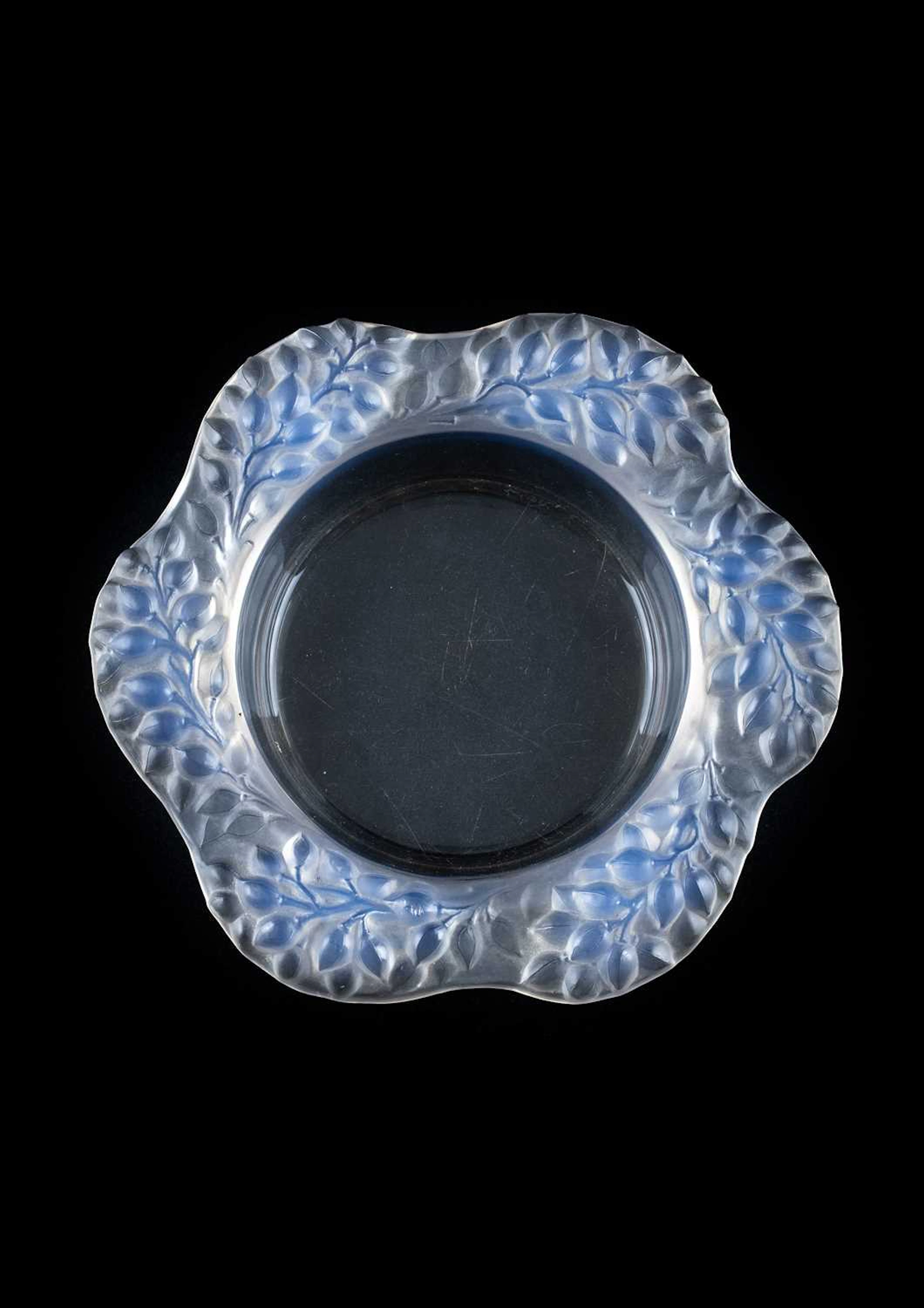 A Lalique Loctudy Frosted and Clear Glass Coupe