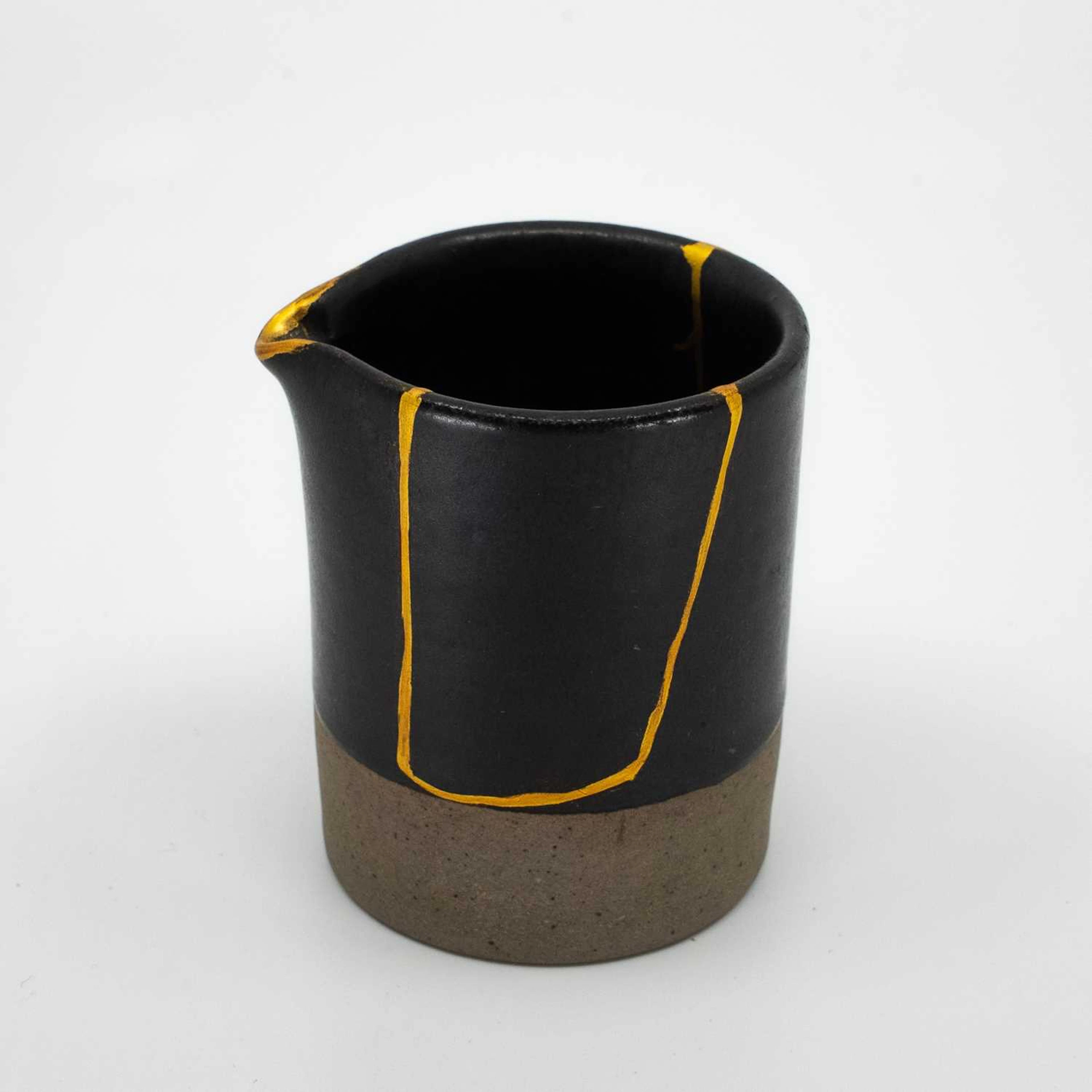 Opheem: Small Jug by Nathalie and Christophe Hurtault, Poterie des