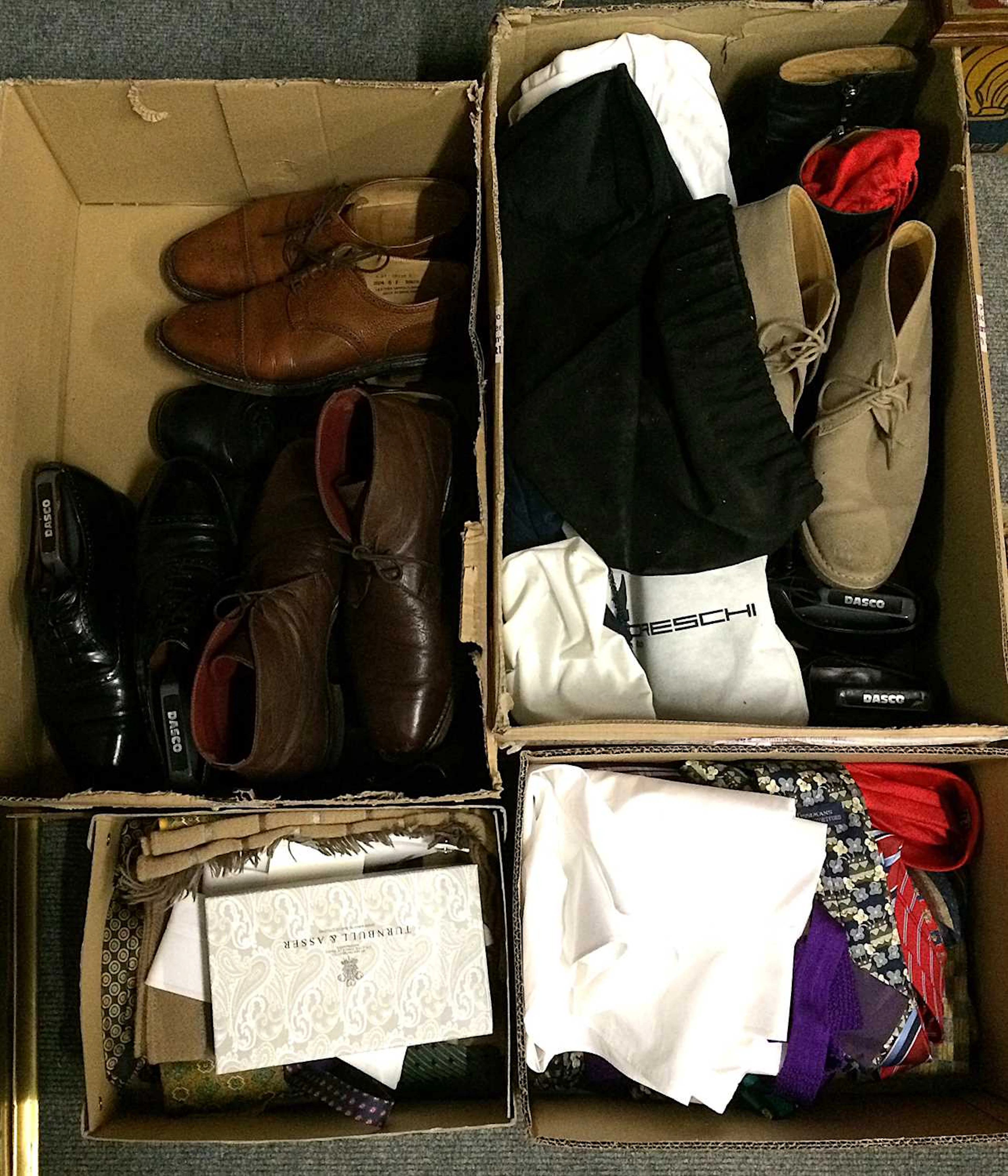 Gents Modern Shoes and Costume Accessories