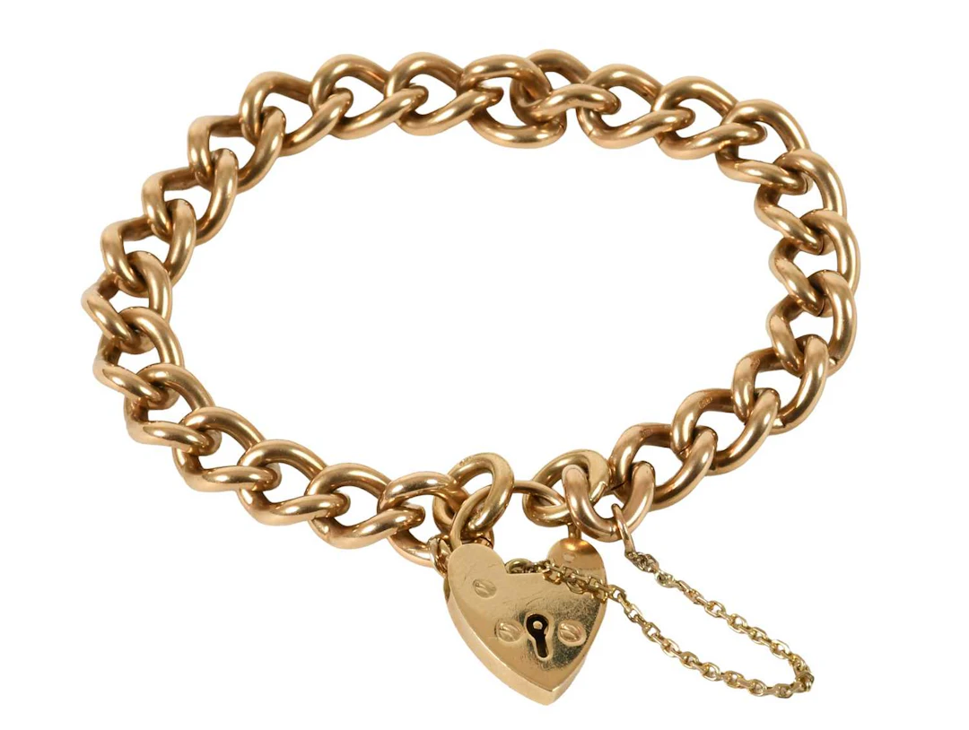 A 9 Carat Gold Curb Link Bracelet