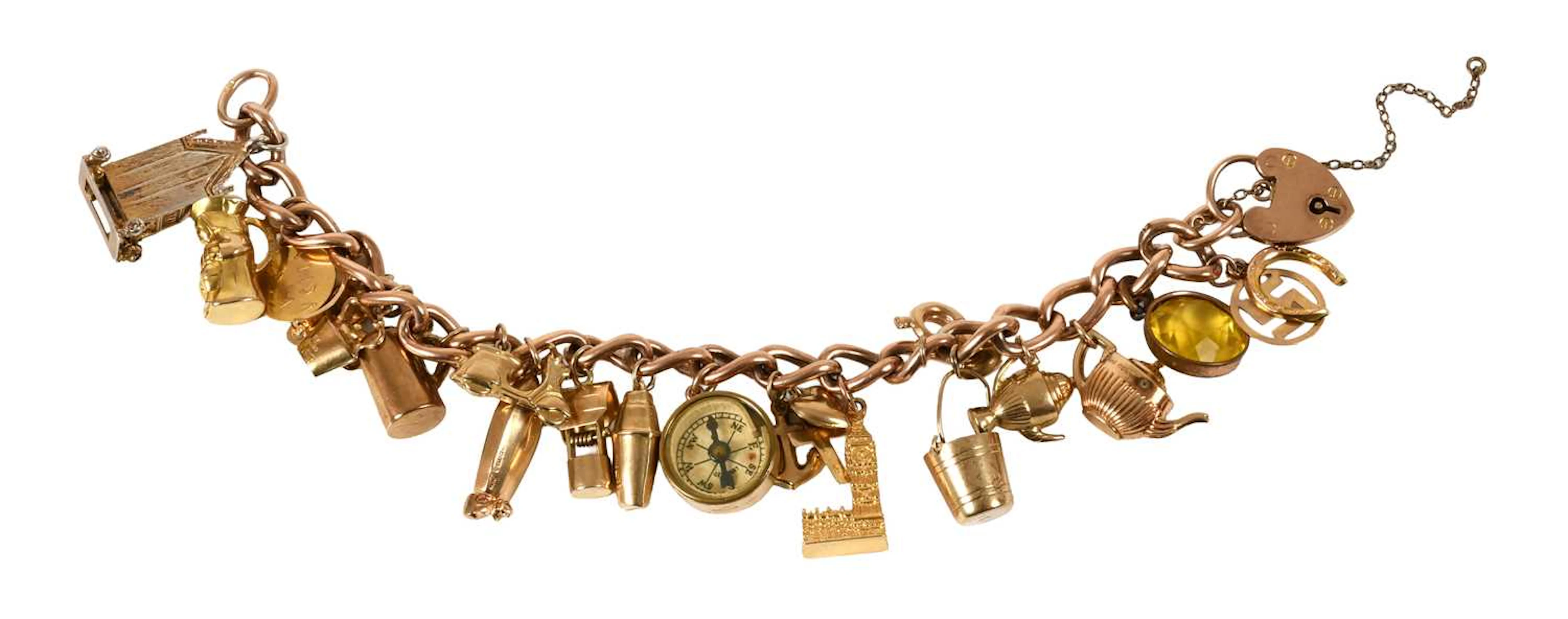A Curb Link Bracelet