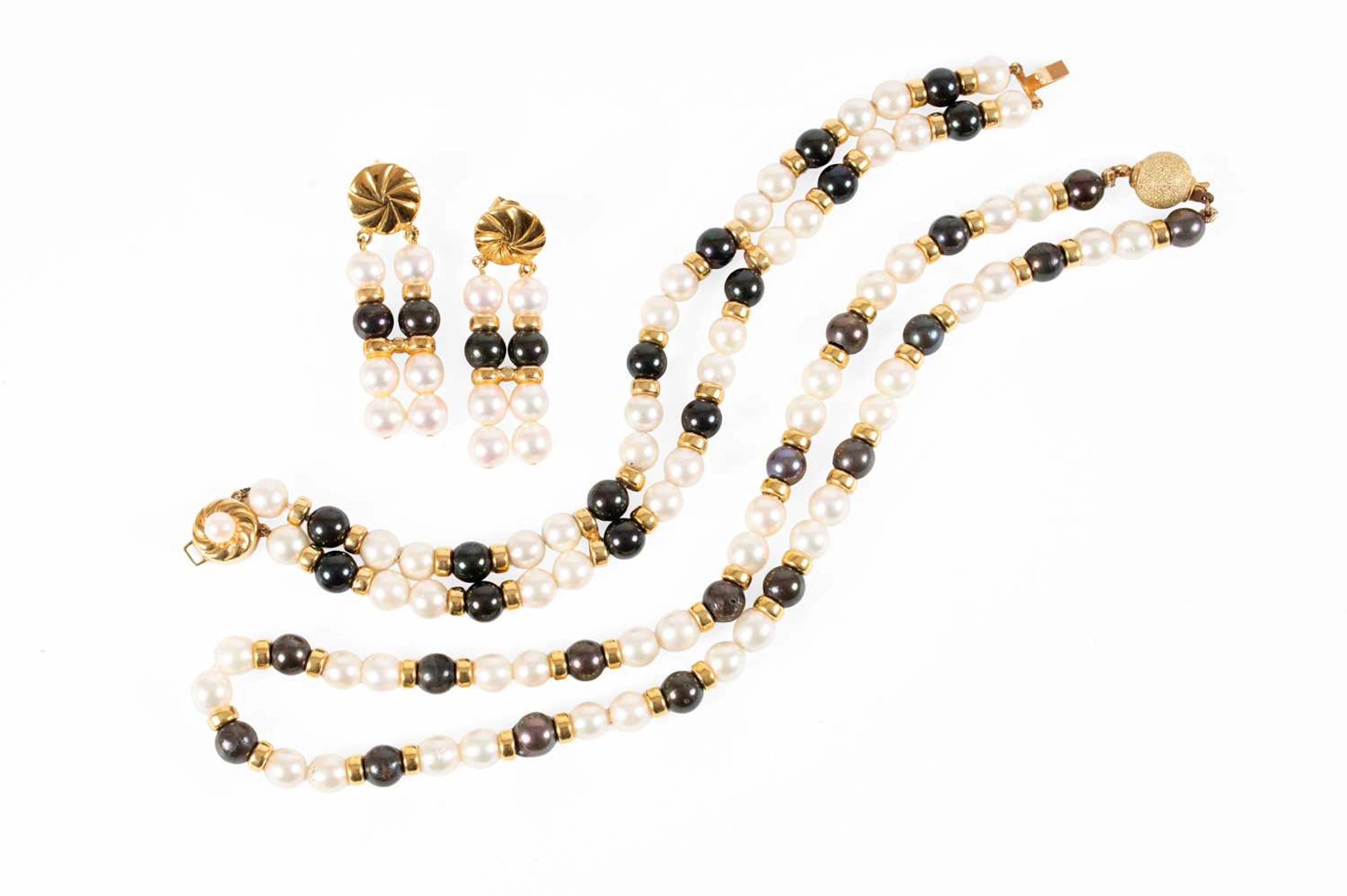 A Cultured Pearl, Necklace, Bracelet and Earring Set, by Mikura Pearls