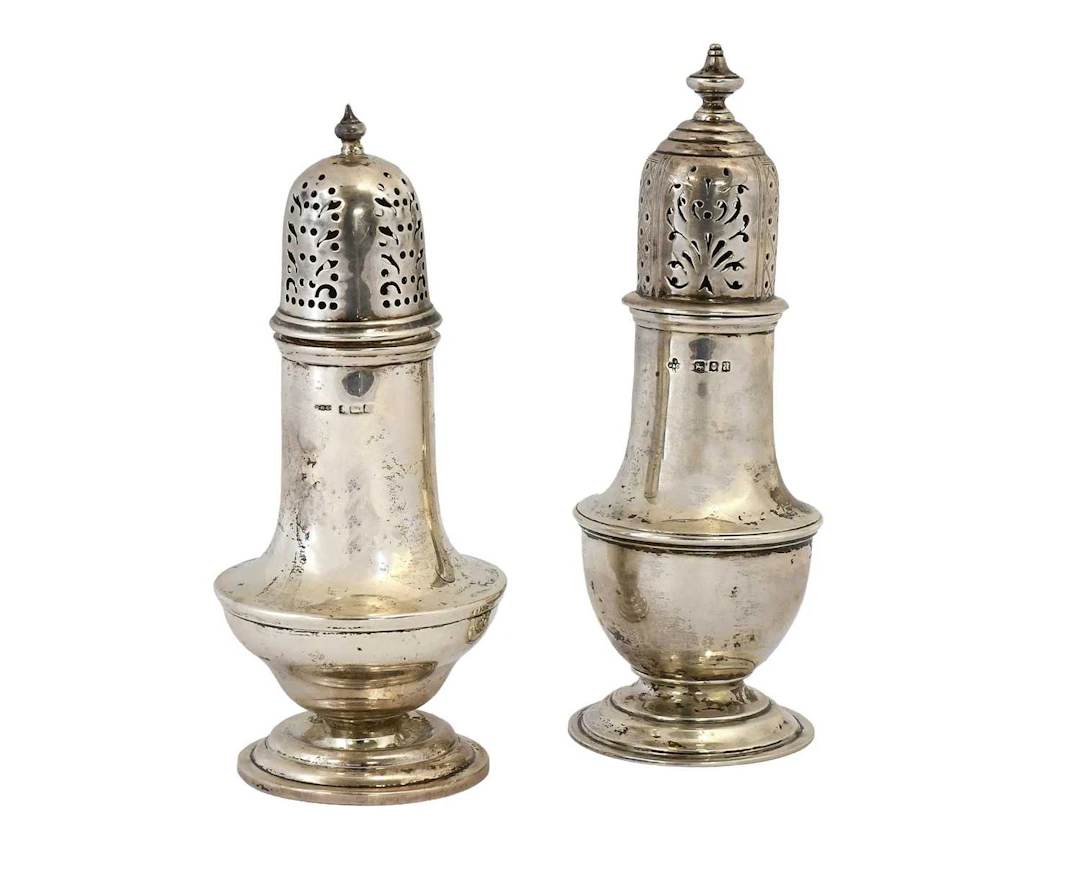 Two Differing George V Silver Casters, One by, Horace Woodward and