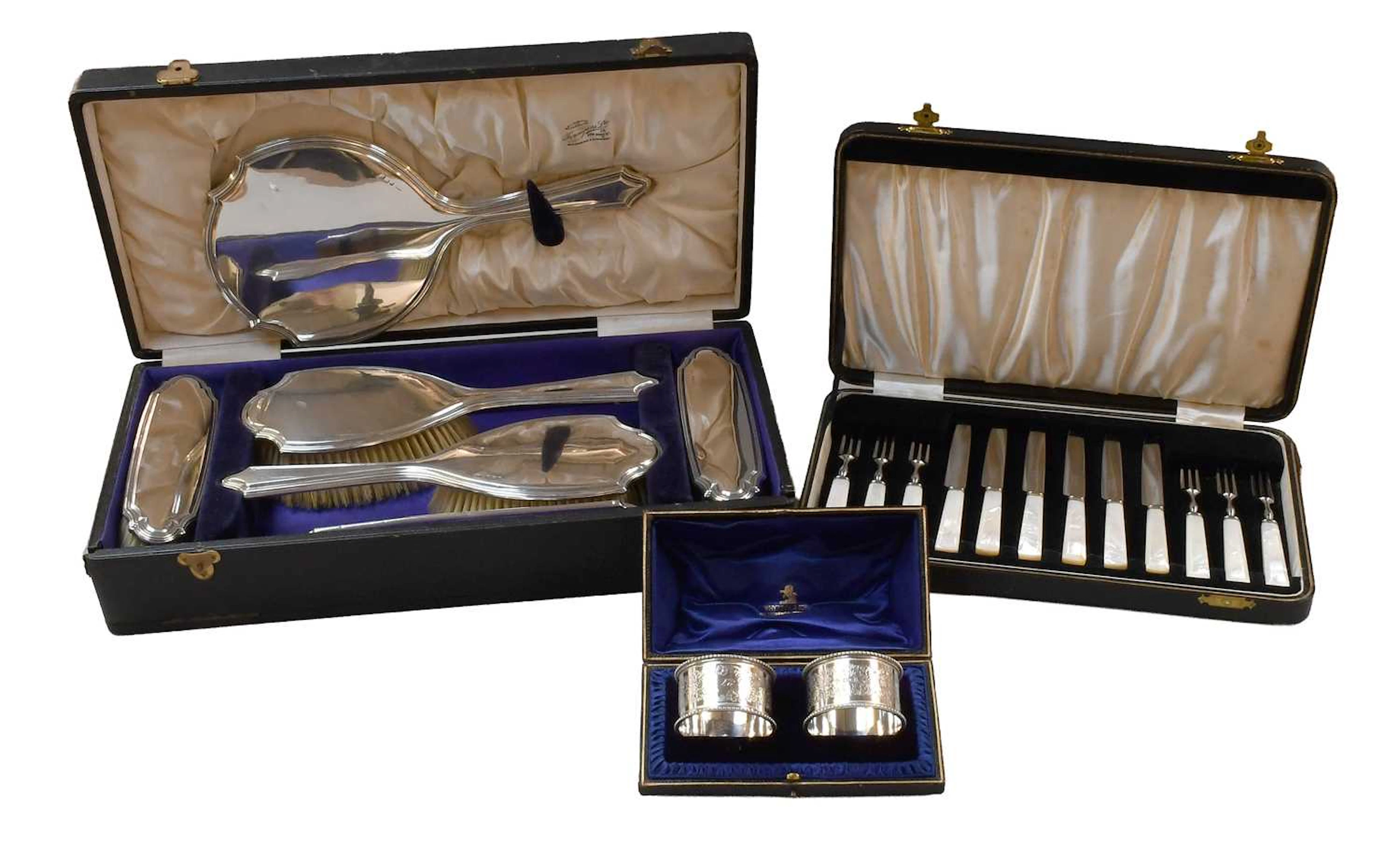 A Cased Six-Piece George V Silver Dressing-Table Service, by Gorham