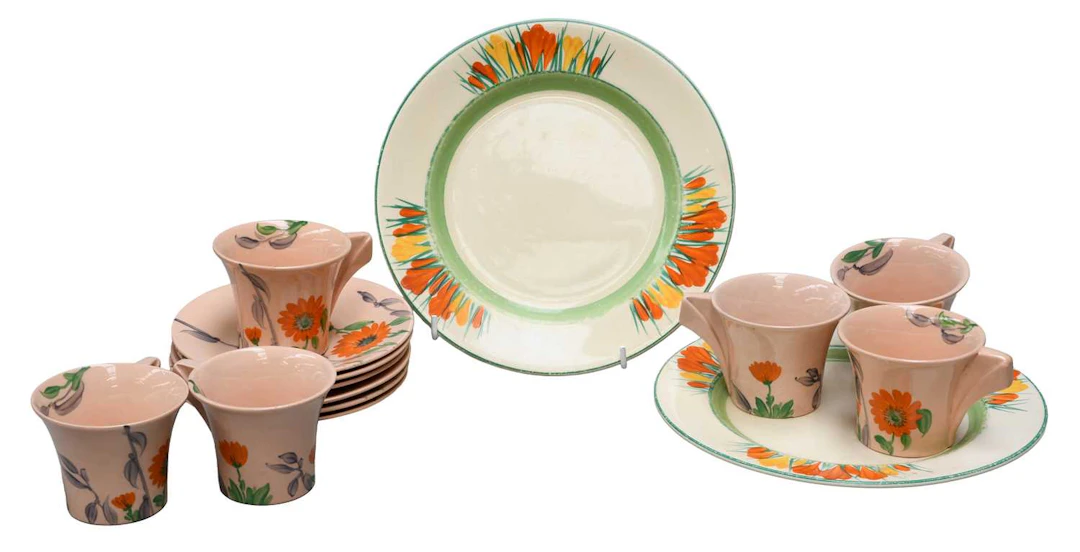A Set of Six Clarice Cliff "Bizarre" Pottery Coffee Cups and Saucers