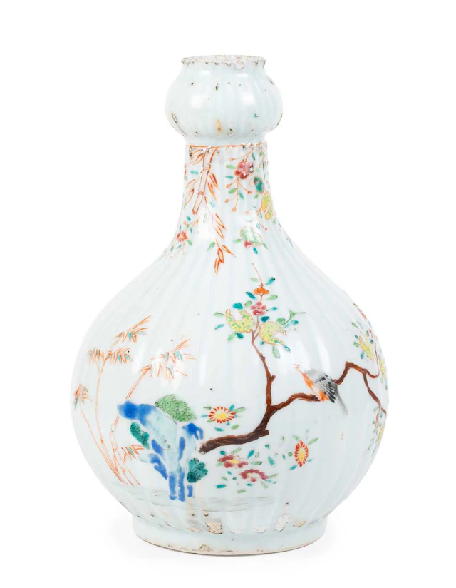 A Chinese Porcelain Guglet, Yongzheng/early Qianlong