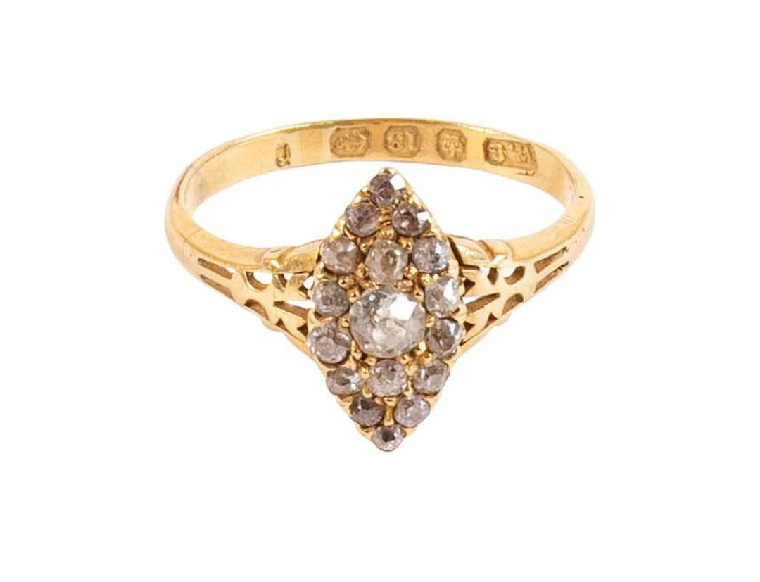 An 18 Carat Gold Diamond Cluster Ring