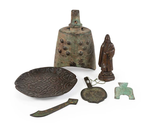 A Chinese Bronze ‘Flat Handled Spade’ Coin, Eastern Zhou/Warring States