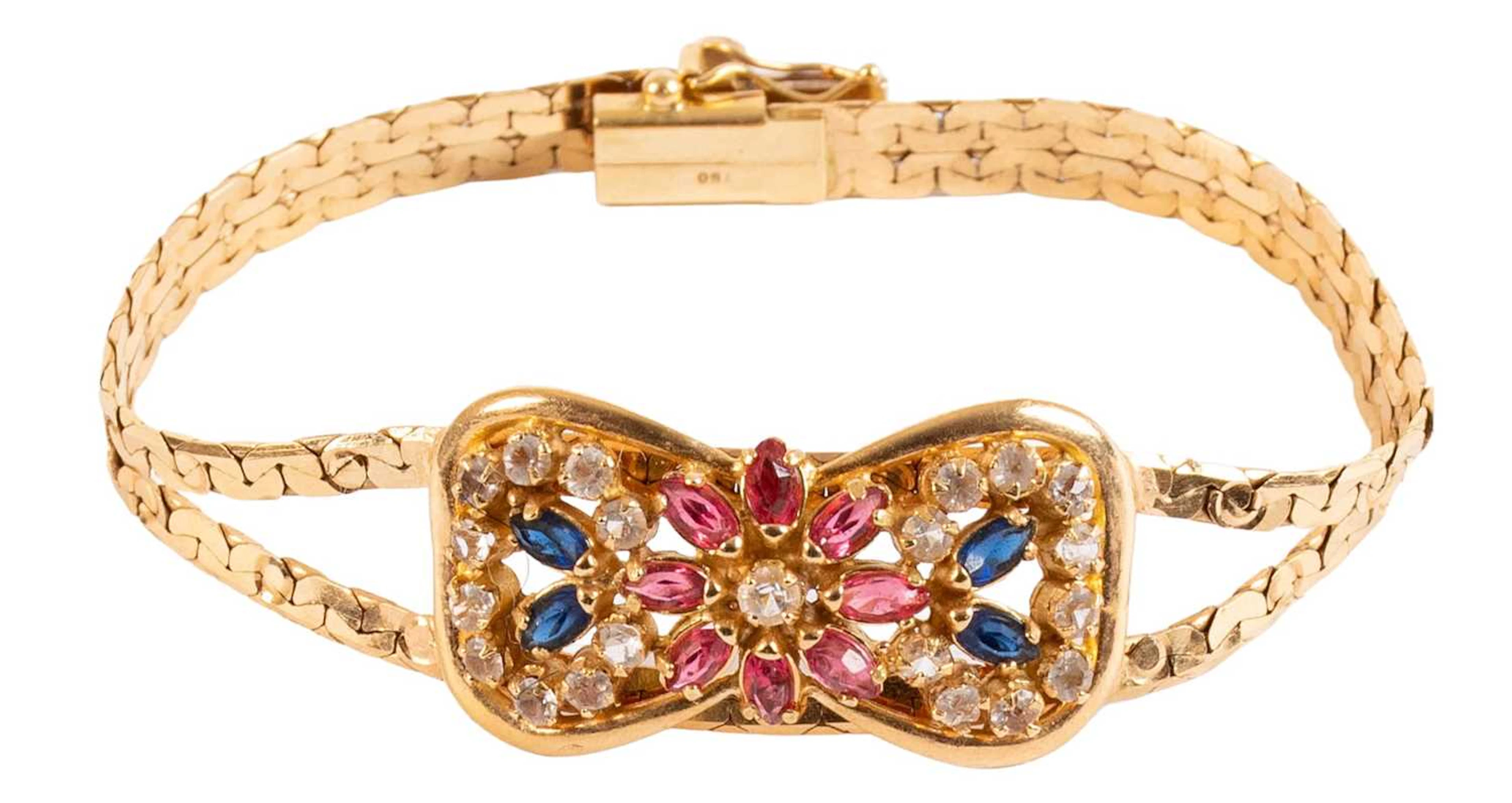 A Paste Bracelet