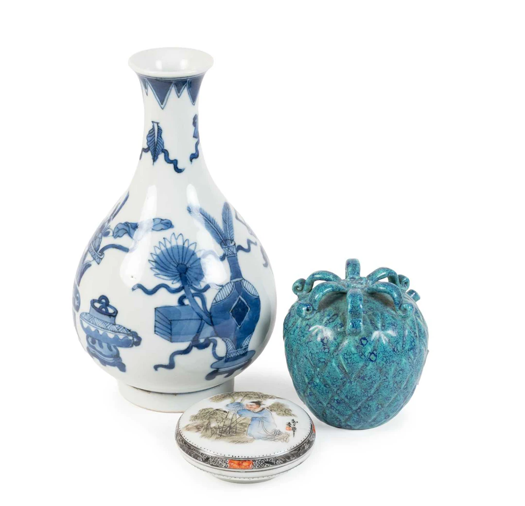 A Chinese Porcelain Vase, A Robin’s Egg-Glazed Globular Water Dropper