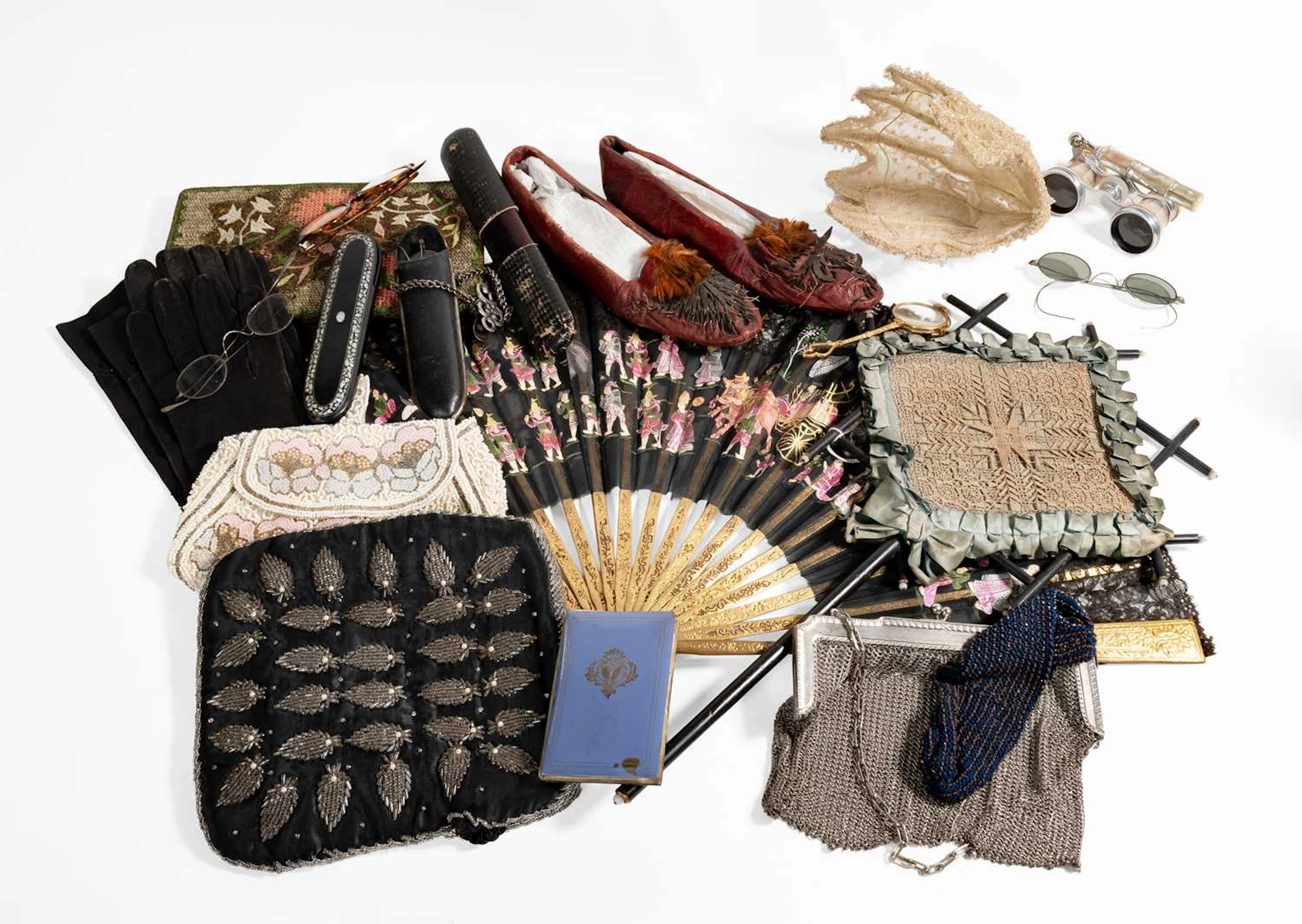 Mainly Early 20th Century Costume Accessories, J Lizars Glasgow