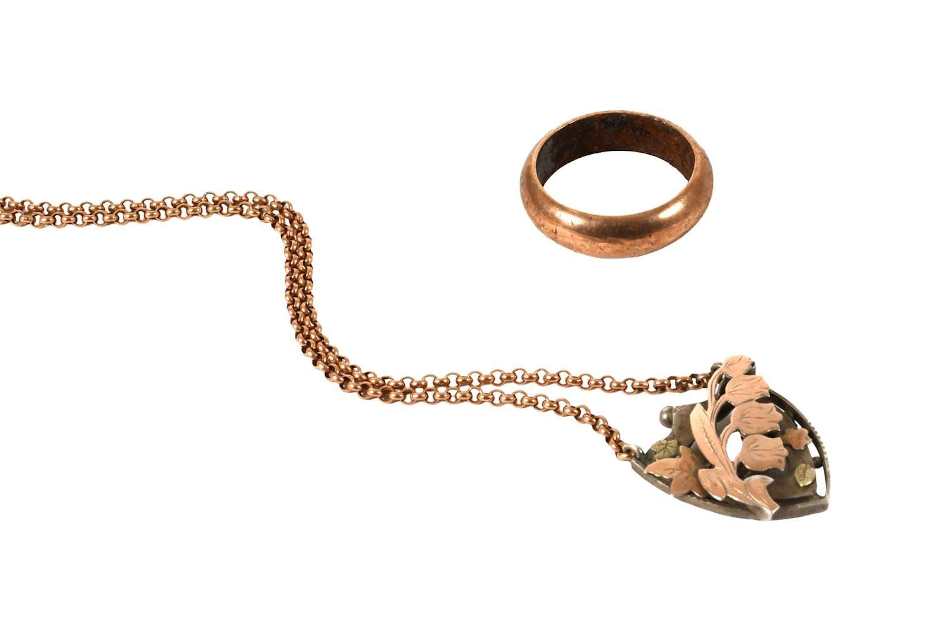 A Bi-Coloured Necklace, A Band Ring