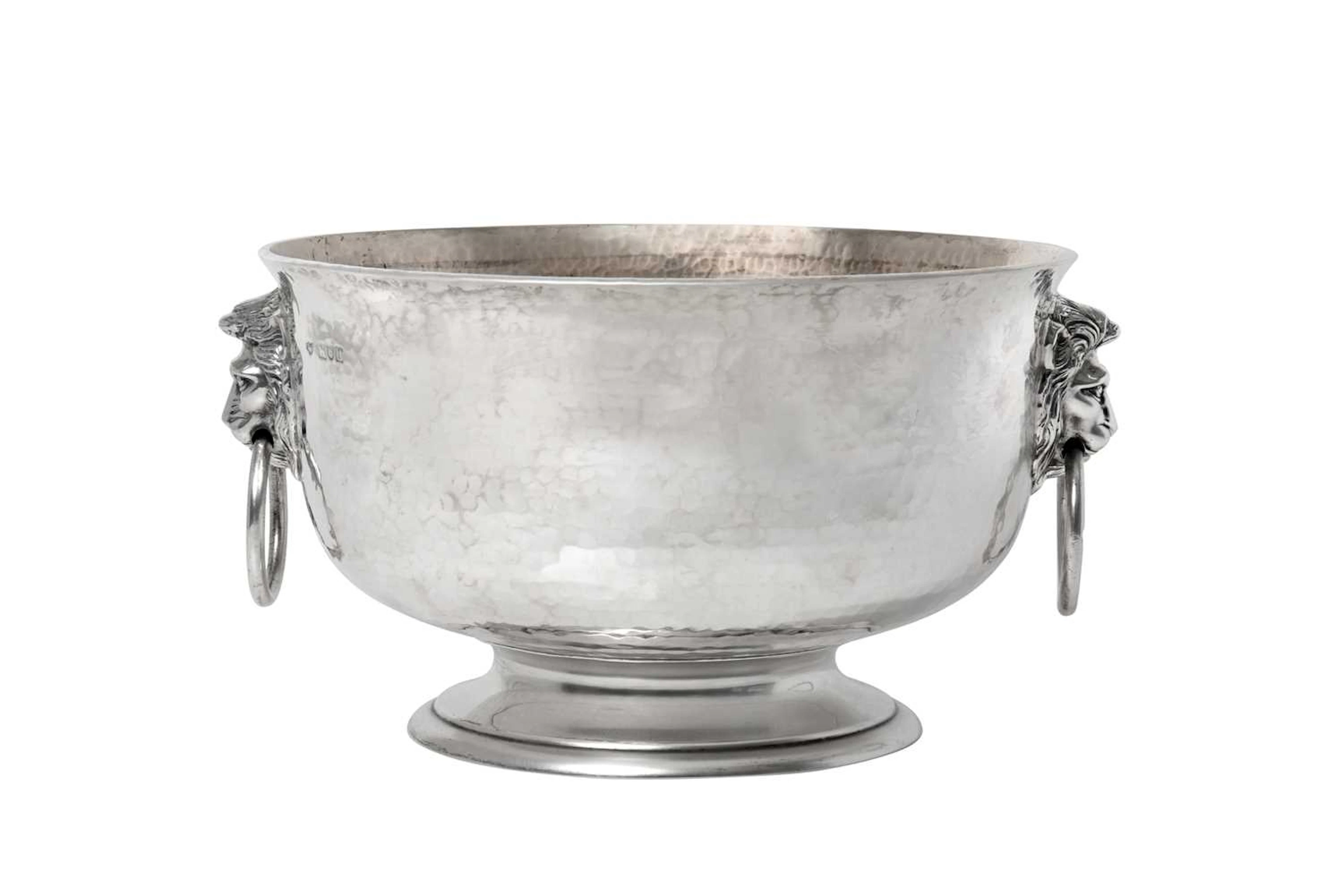 A George V Silver Bowl by Goldsmiths and Silversmiths Co. Ltd., London