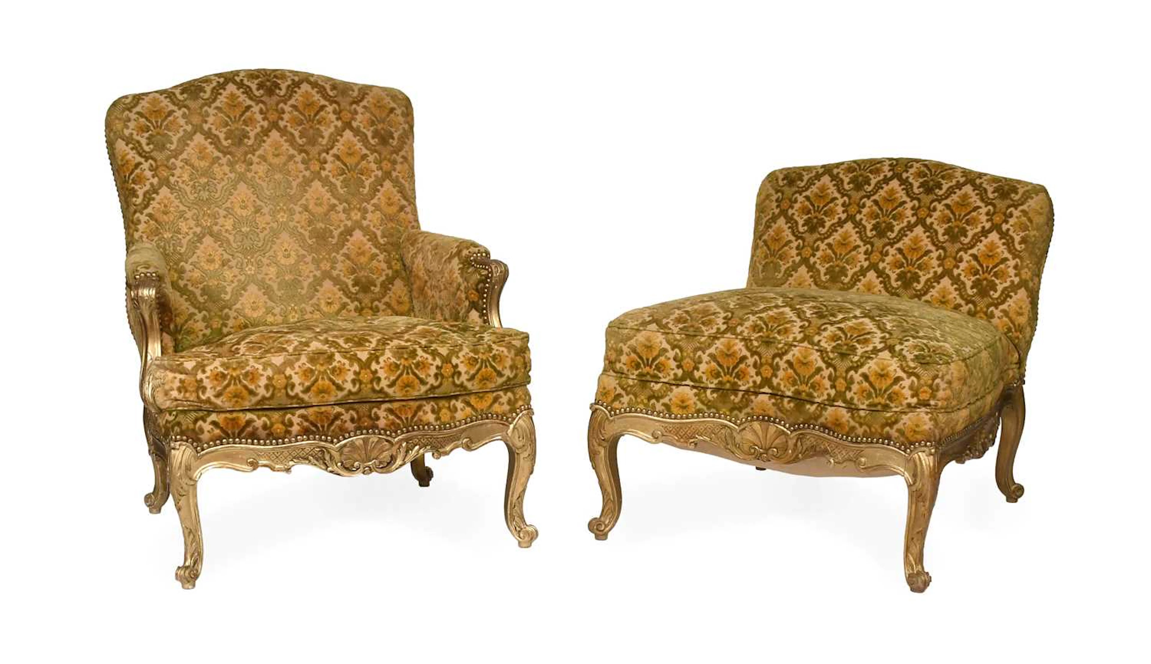 A Louis XV-Style Carved Giltwood Duchesse Brisée, late 19th/early 20th century